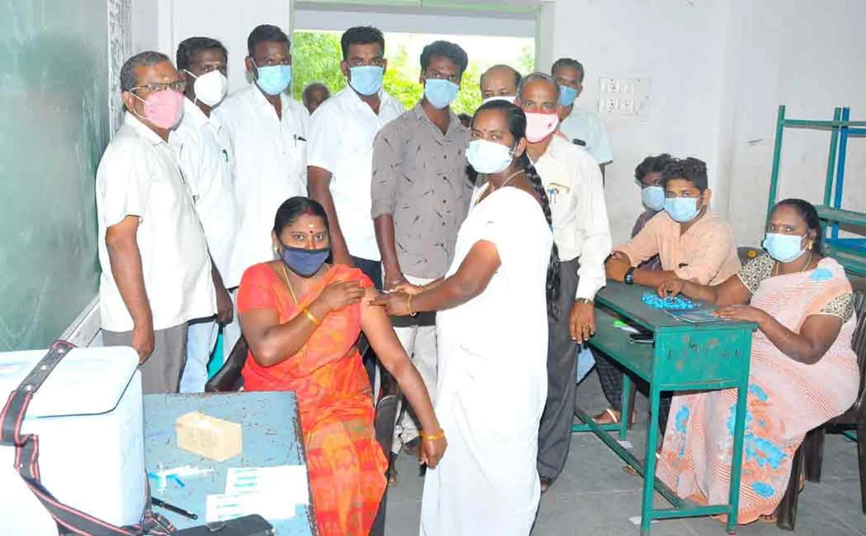 Government school teachers vaccinated ..!