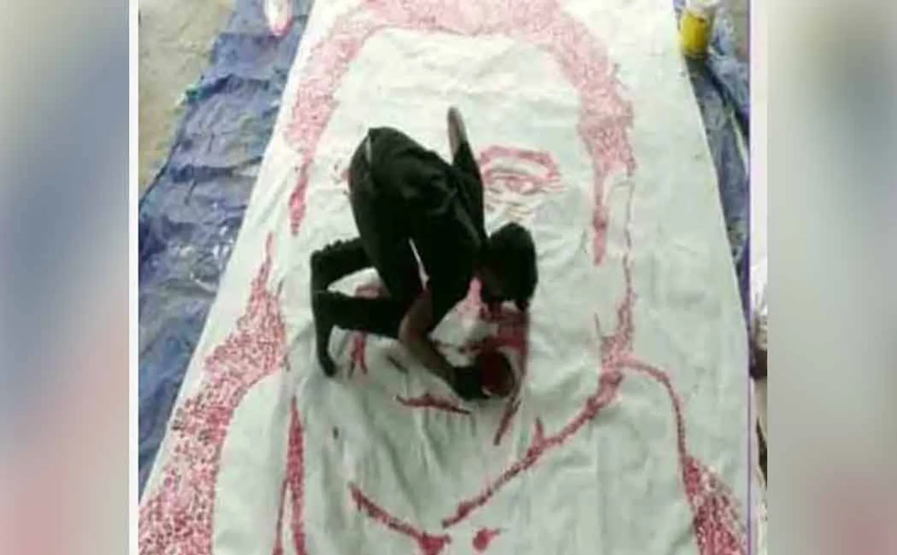 College student who painted CM picture with kiss