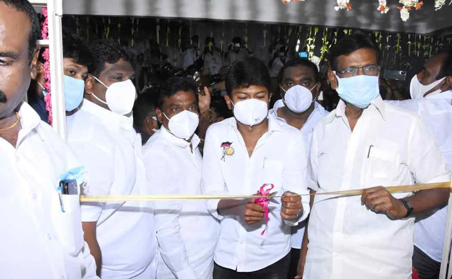 Avadi MLA office open by Udhayanithistalin 