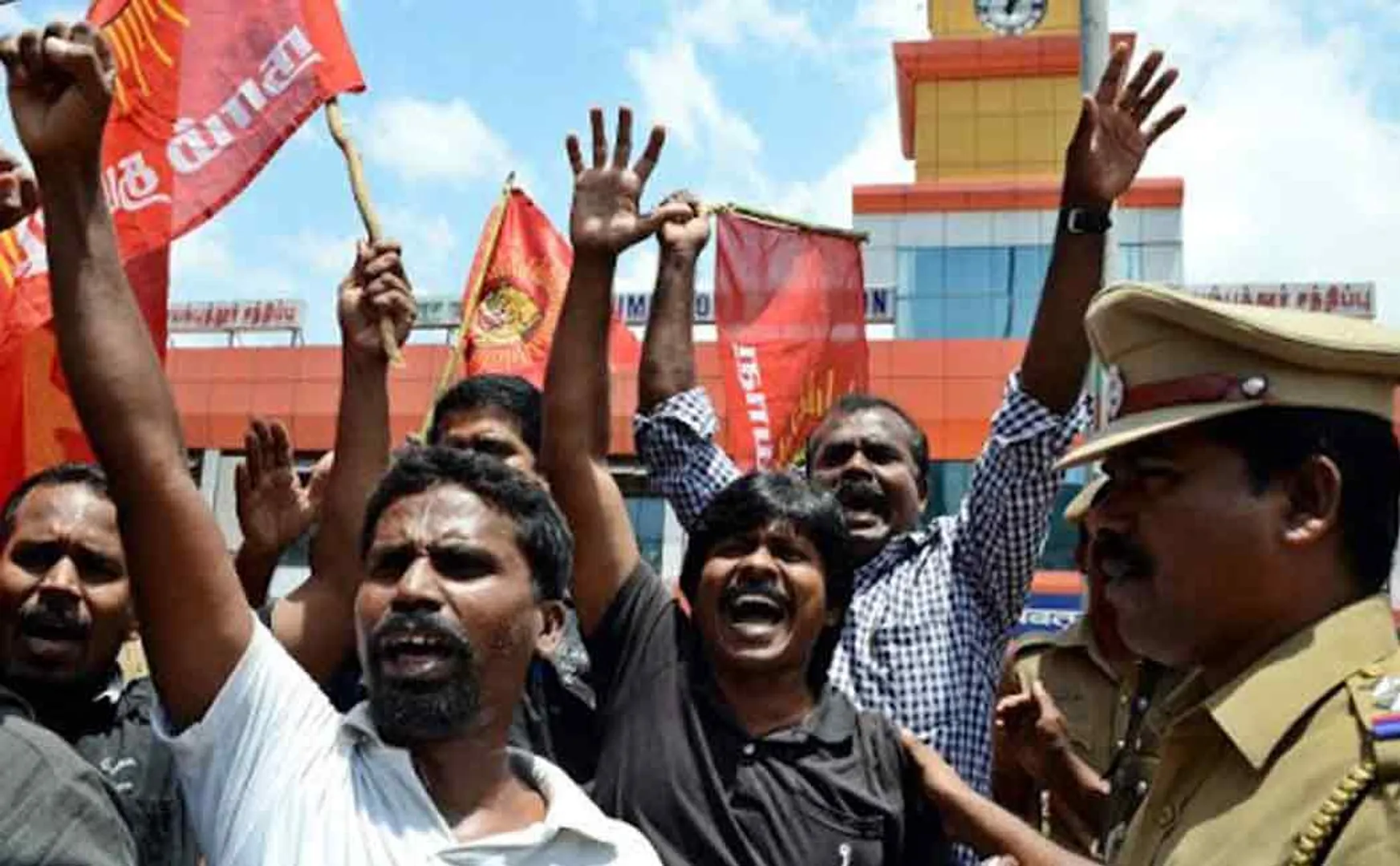 NTK Party members nilakottai petrol price hike 