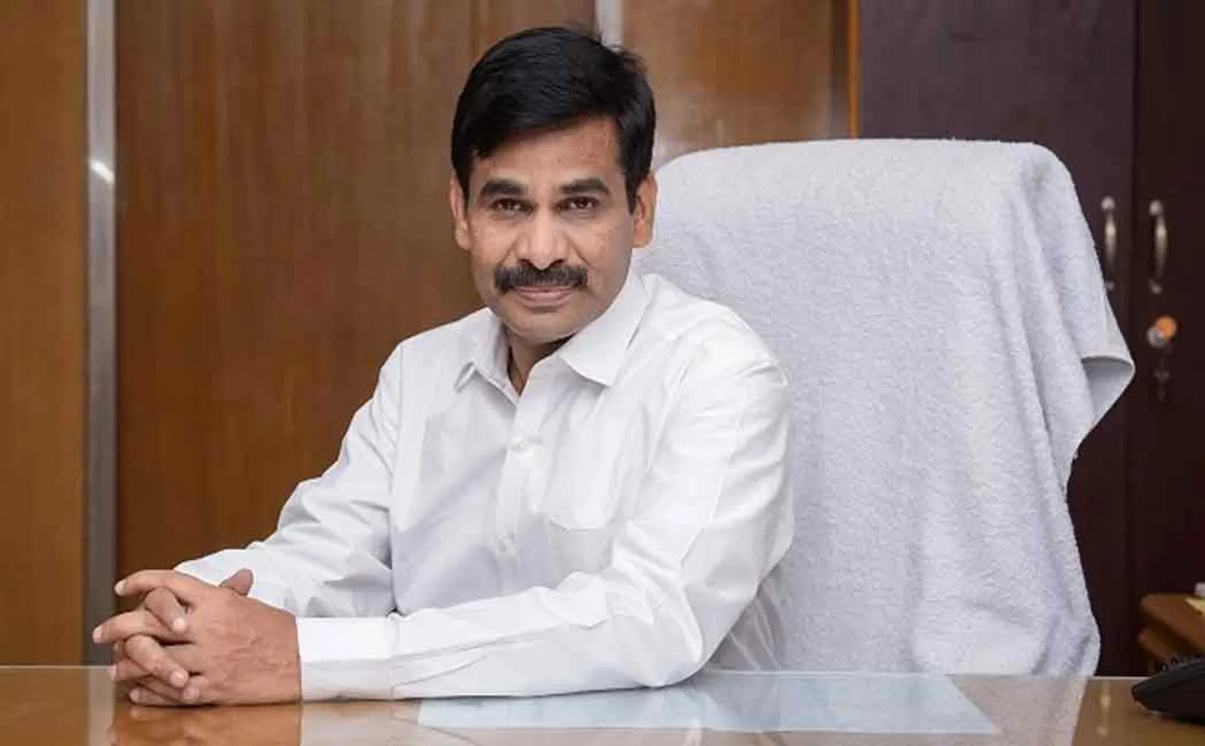 Chief Secretary consults with District Collectors!