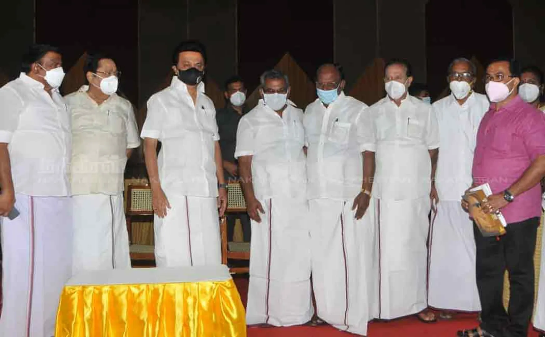 AMMK Members joined in DMK 