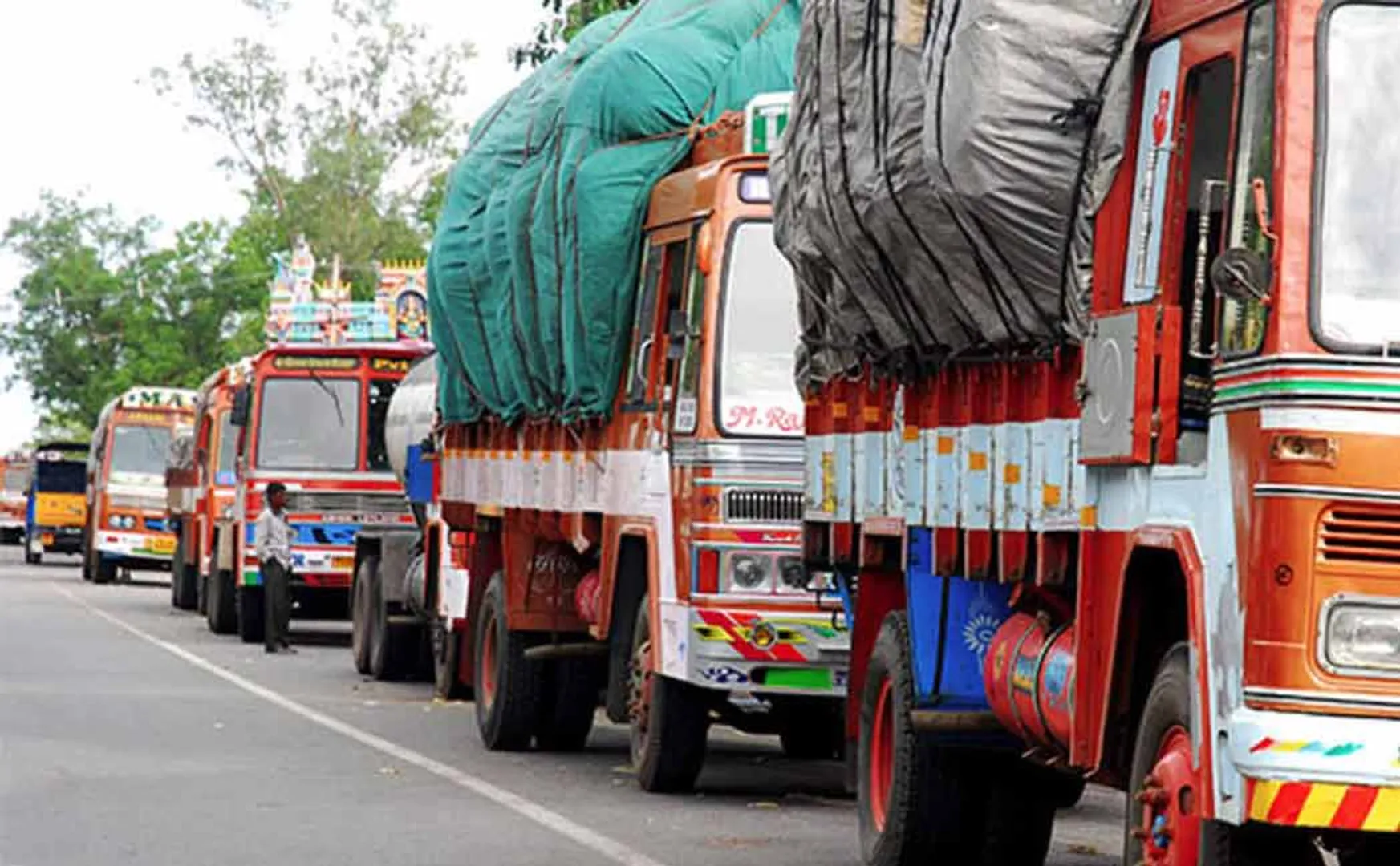 The lorry that had been standing unheard for two days ... the policemen who were shocked when they opened it