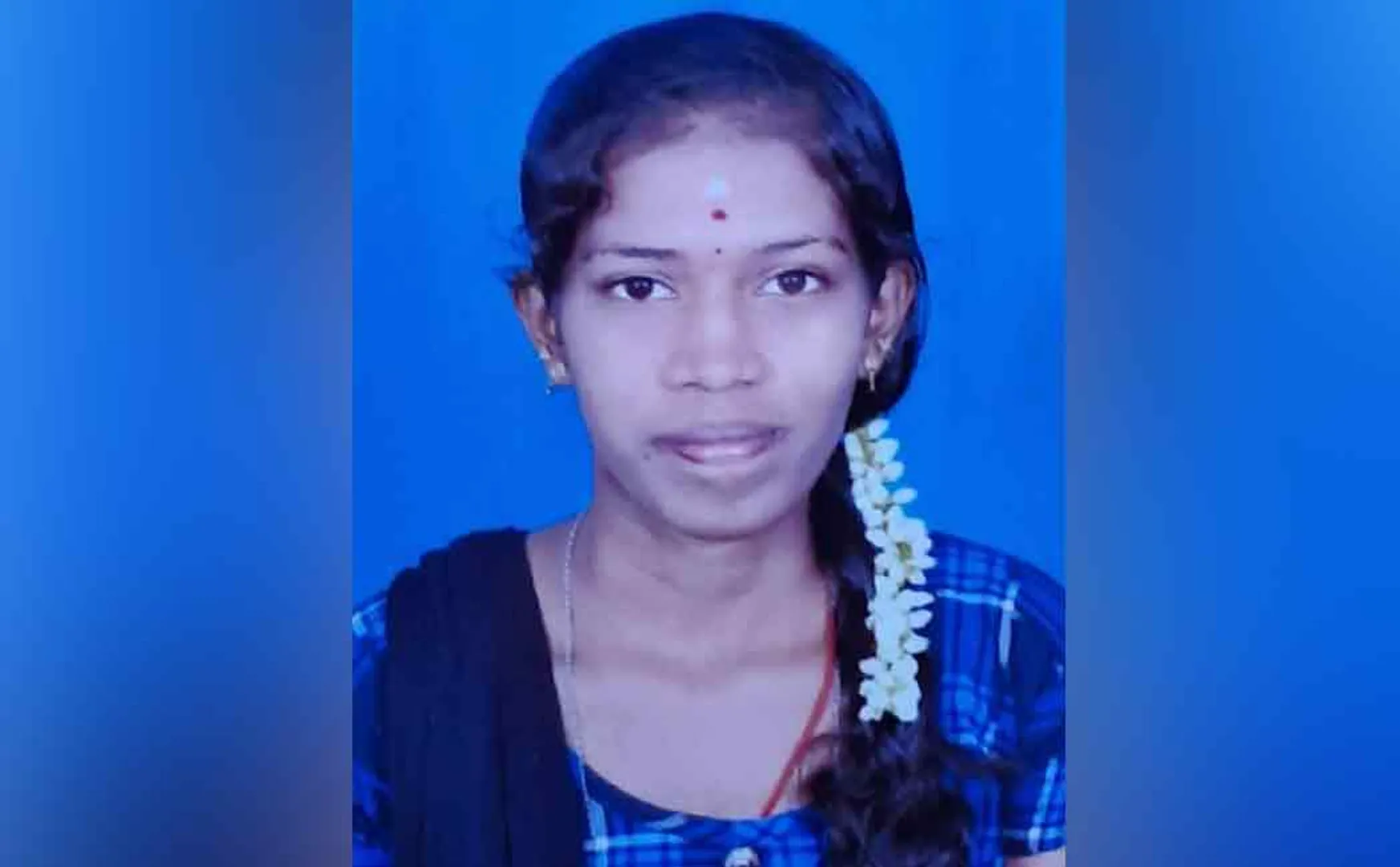 Girl passes away near tenkasi 