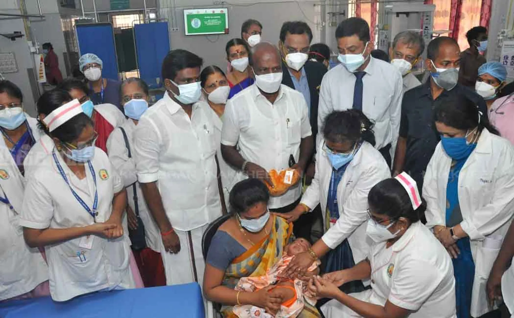 Minister launches pneumonia and meningitis vaccination camp 