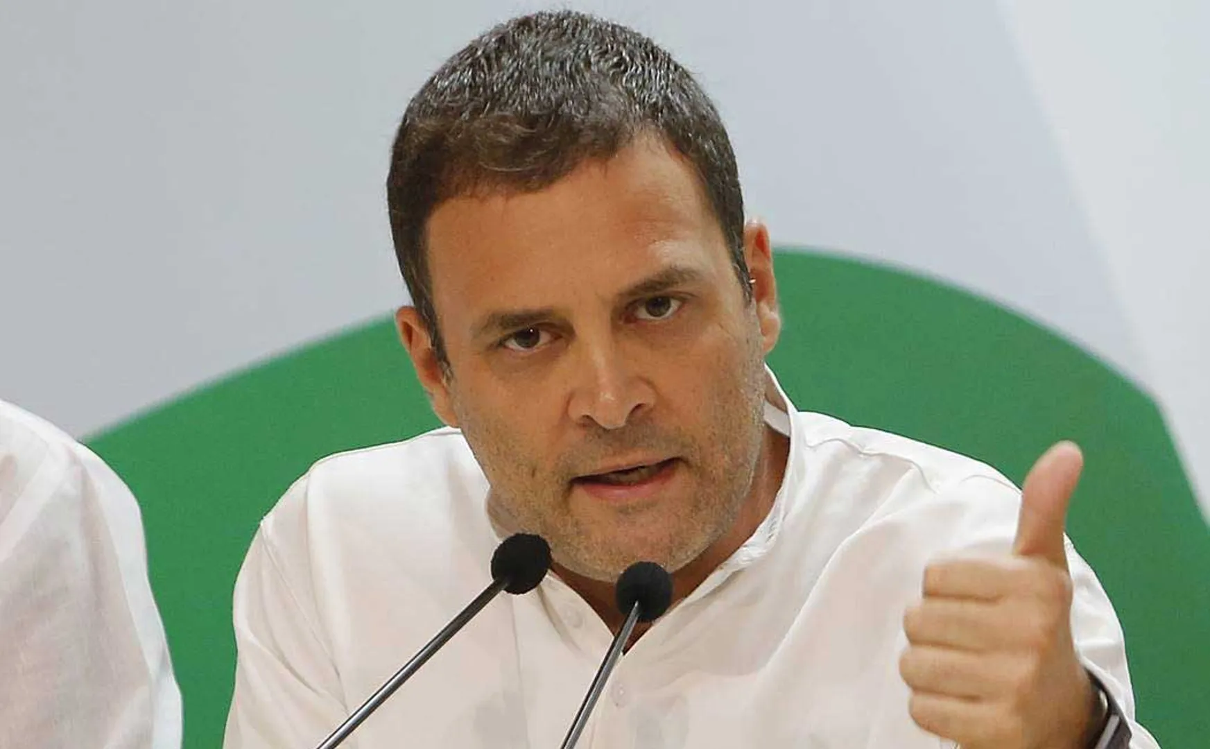 Phone tapping! Amitsha must resign! - Rahul  