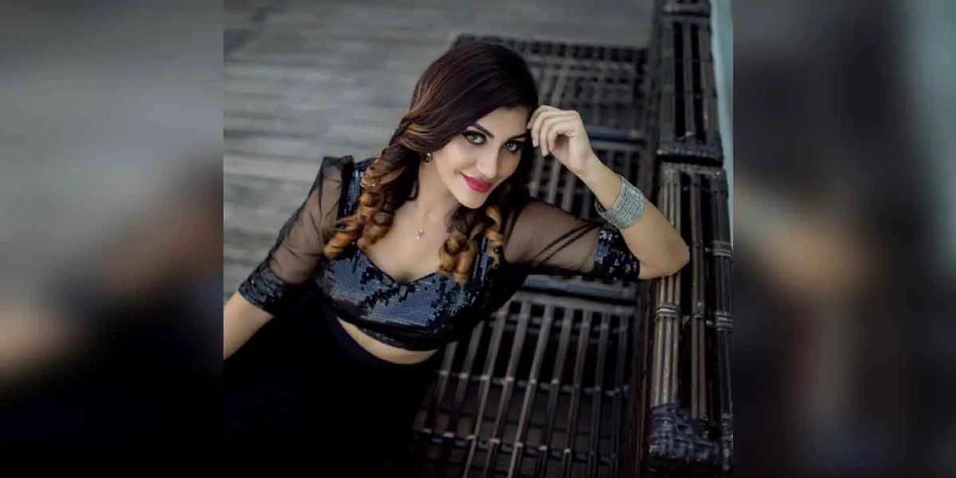 Actress Yashika Anand injured in car accident