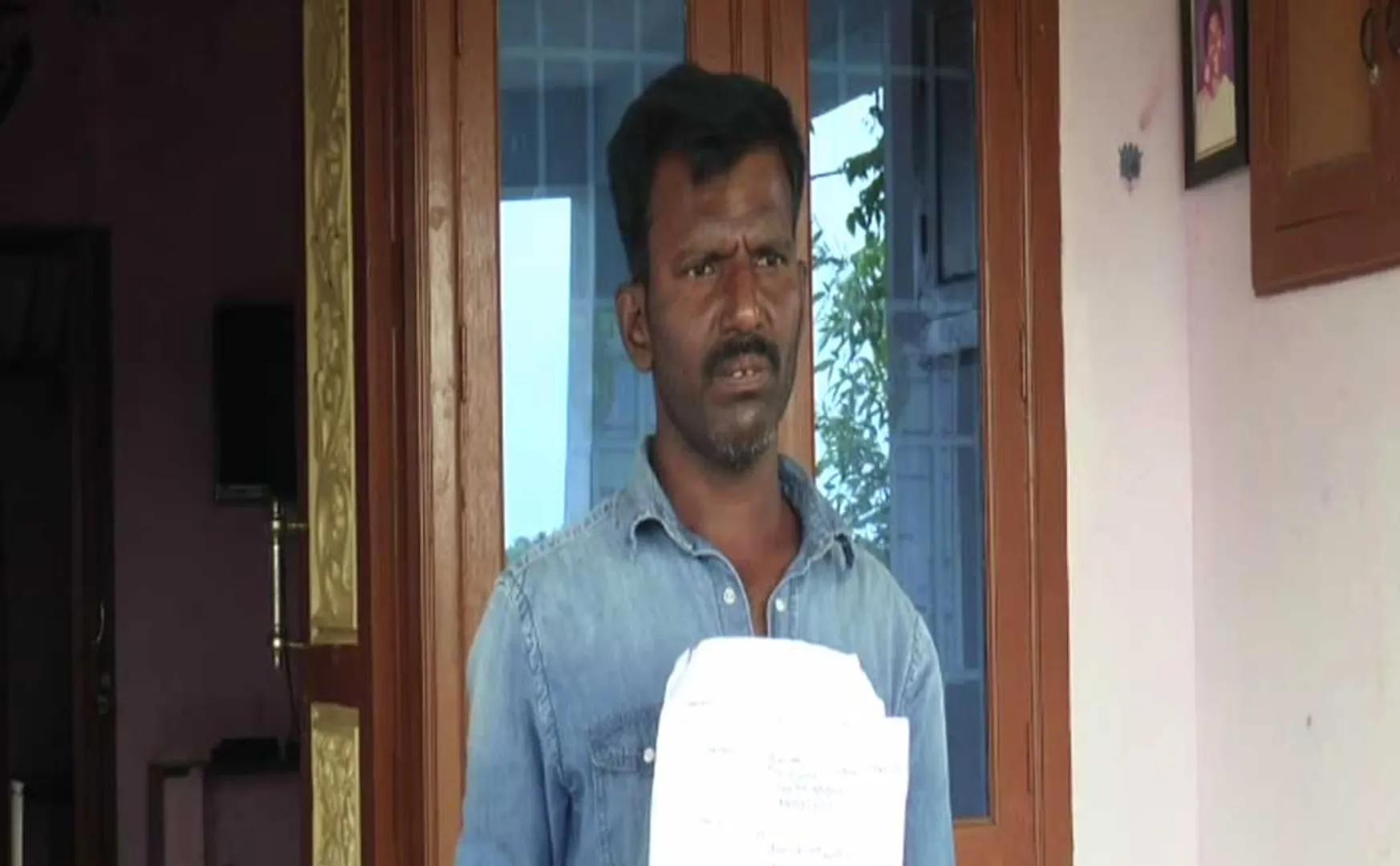 Kalaimani who given complaint to find his wife 