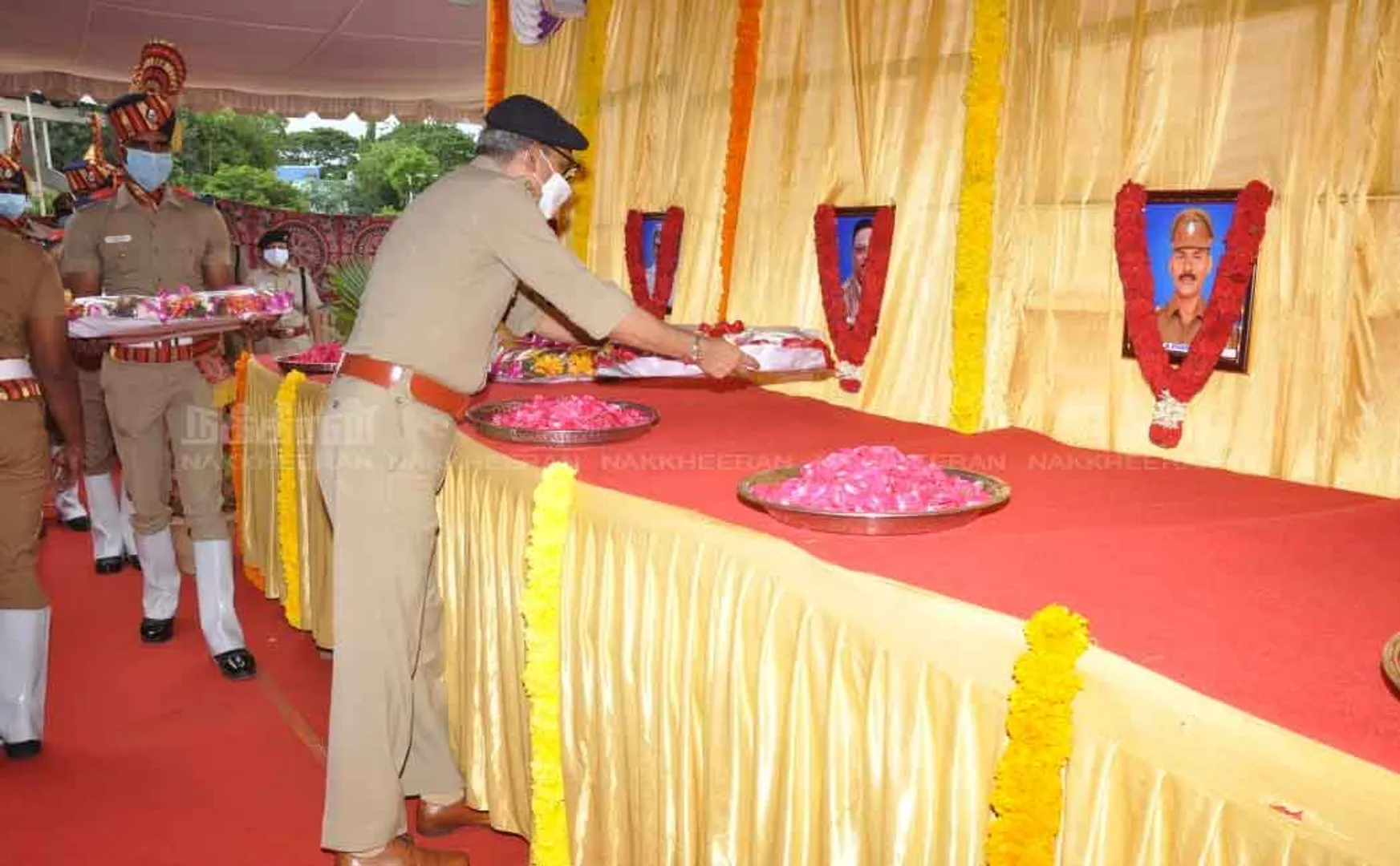 Commissioner of Police Shankar Jival pays tribute to coroners passes away by Corona .. (Pictures)