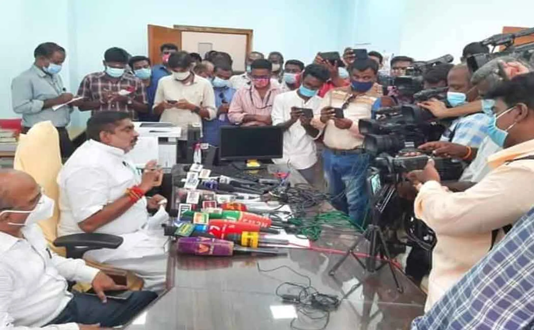 "School and colleges are not open for now" - Minister Namachchivayam interview