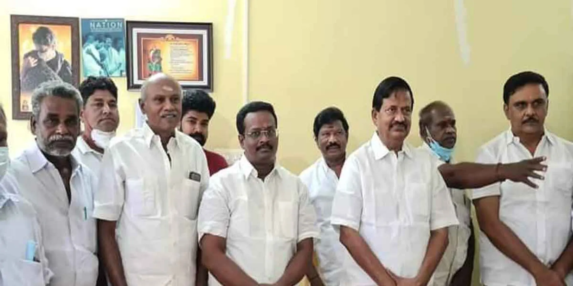 Is Cuddalore Central District Tamil State Congress tent empty?