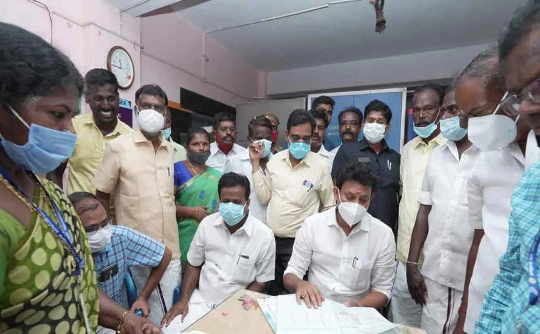 Minister Anbil Mahesh inspects Anbil area schools