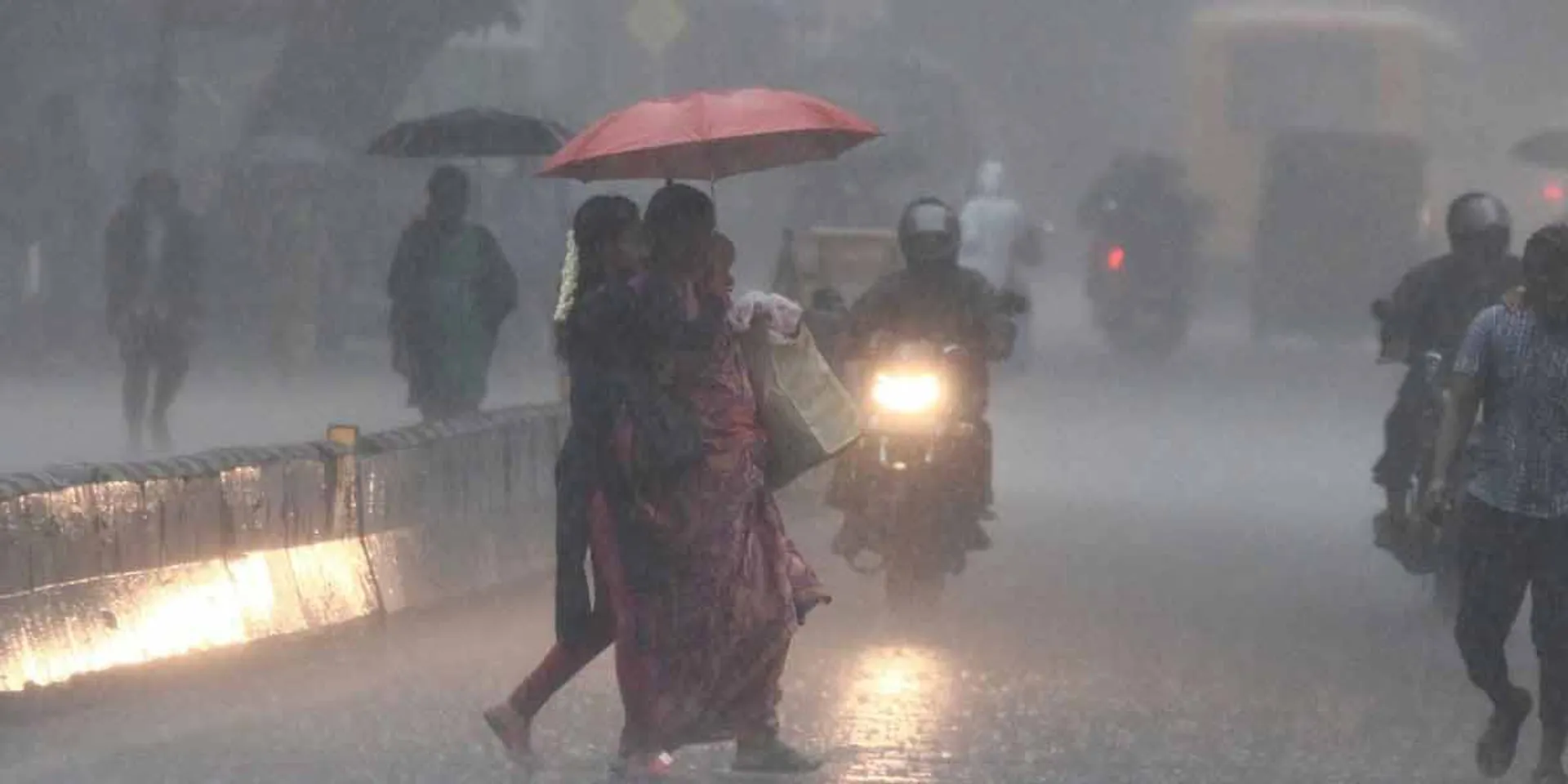  Heavy rain warning for 13 districts!