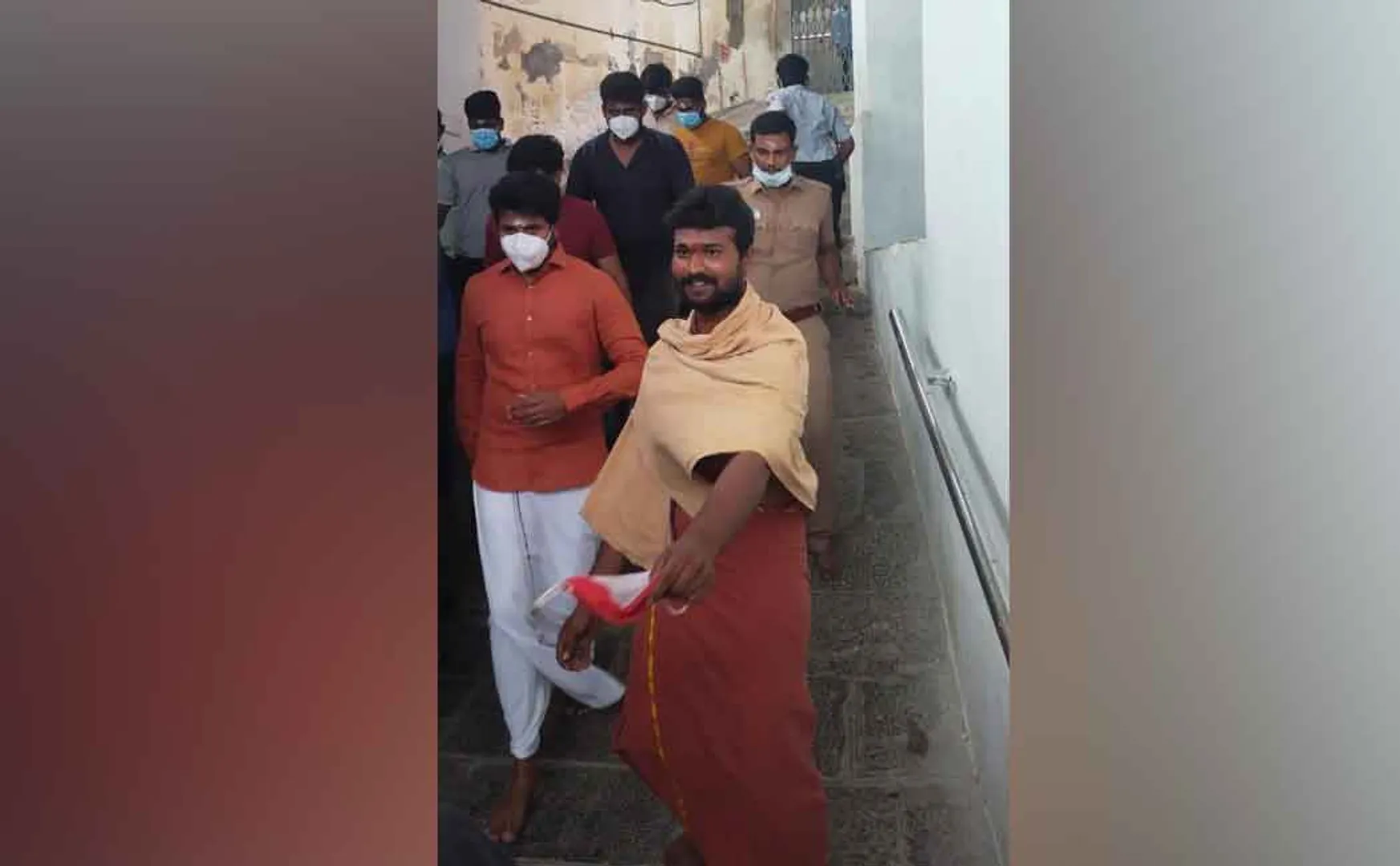 Sivakarthikeyan suddenly came to the Palani Murugan Temple ...
