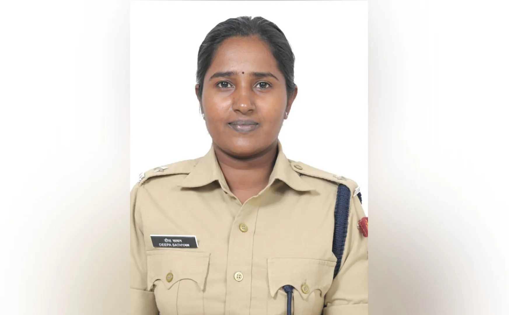 நாட்டை விட்டுத் தப்பிக்க முயன்ற இருவர் நடுவானிலிருந்து கீழே விழும் காட்சிகள் பதைபதைப்பை ஏற்படுத்தியுள்ளன..... #Afganisthan #kabul #Flights #Peoples  https://www.nakkheeran.in/24-by-7-news/world/afghanistan-kabul-airport-peoples-us-airforce-flight
