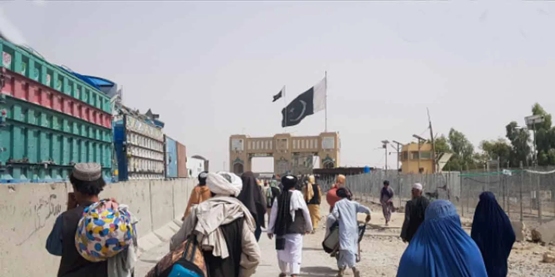 Taliban issue amnesty ... Second flight returns to India with 120 people!