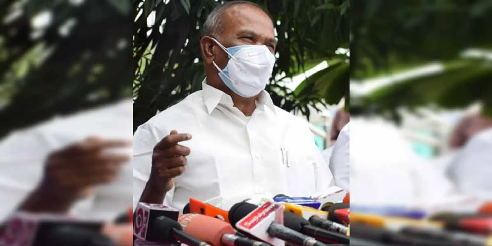 "People should not raise personal issues when they have to talk about the problem," said Speaker Appavu