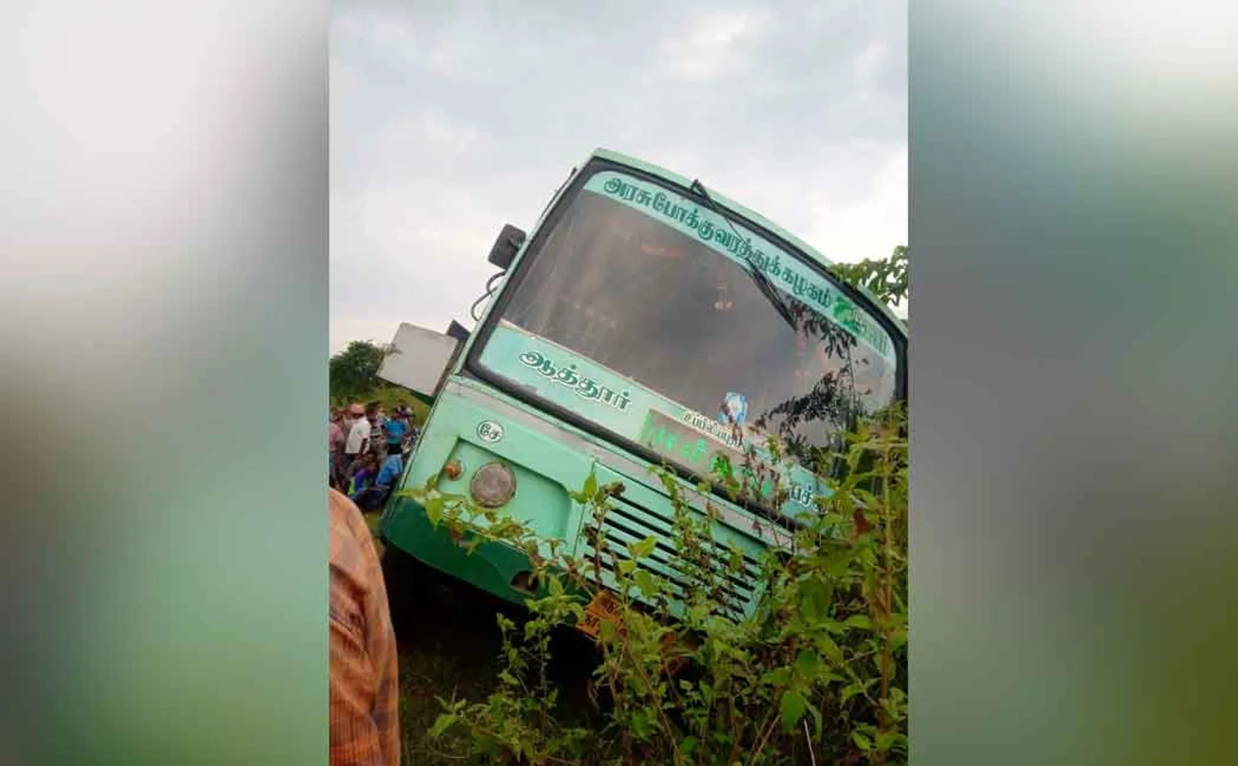 A government bus that crashed into a mountain road in salem 