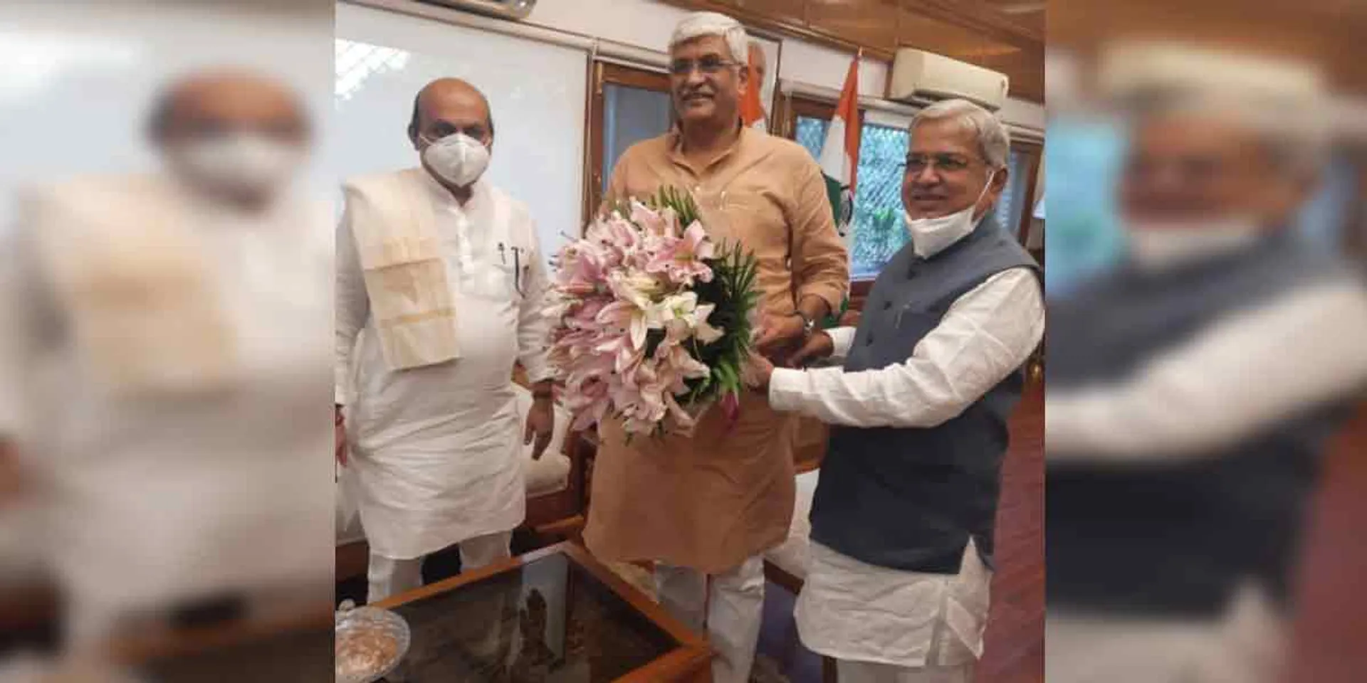 Karnataka Chief Minister meets Union Water Resources Minister!