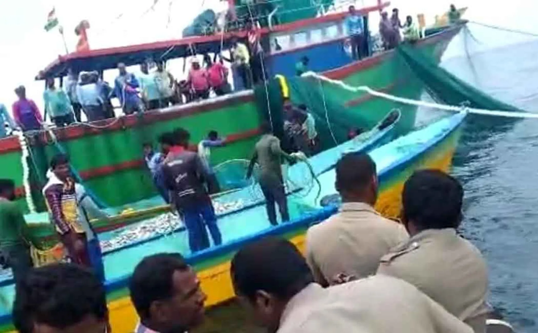 Fishermen violating the law .. Authorities canceling subsidies