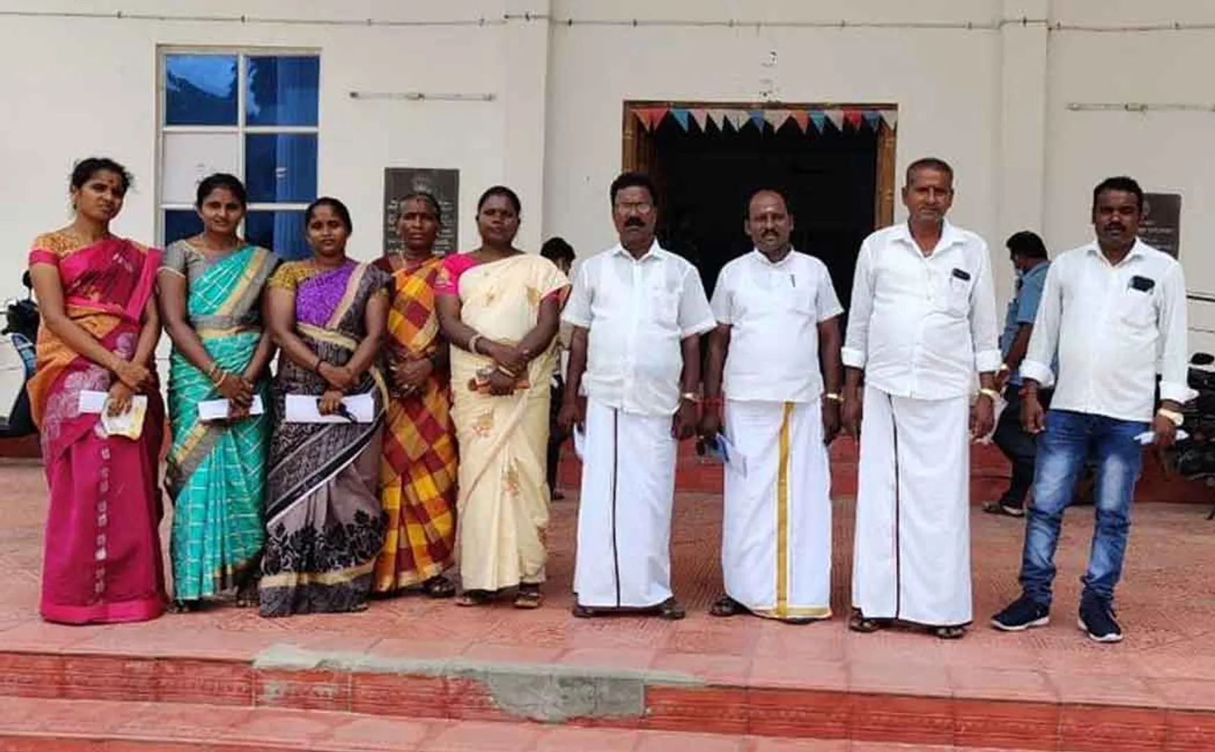DMK councilors who walked out