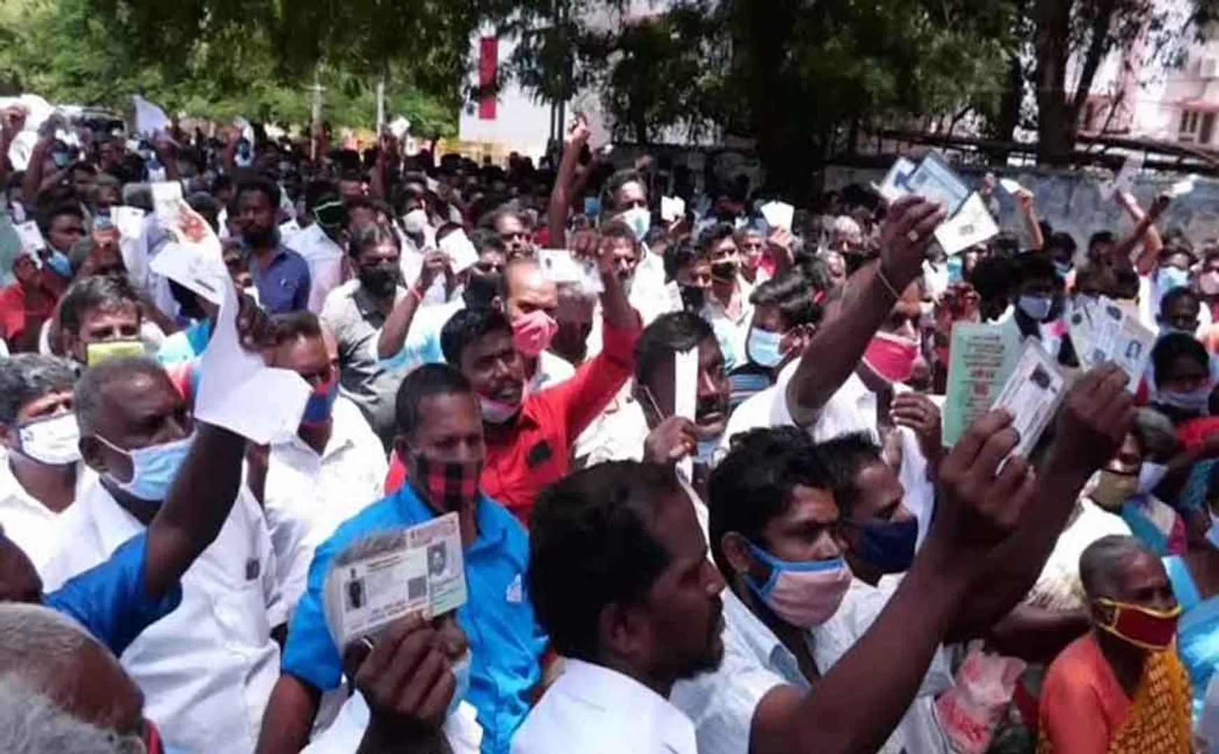 ‘We will engage in road blockade on the sixth date’ - Sand Cattle Workers Announcement