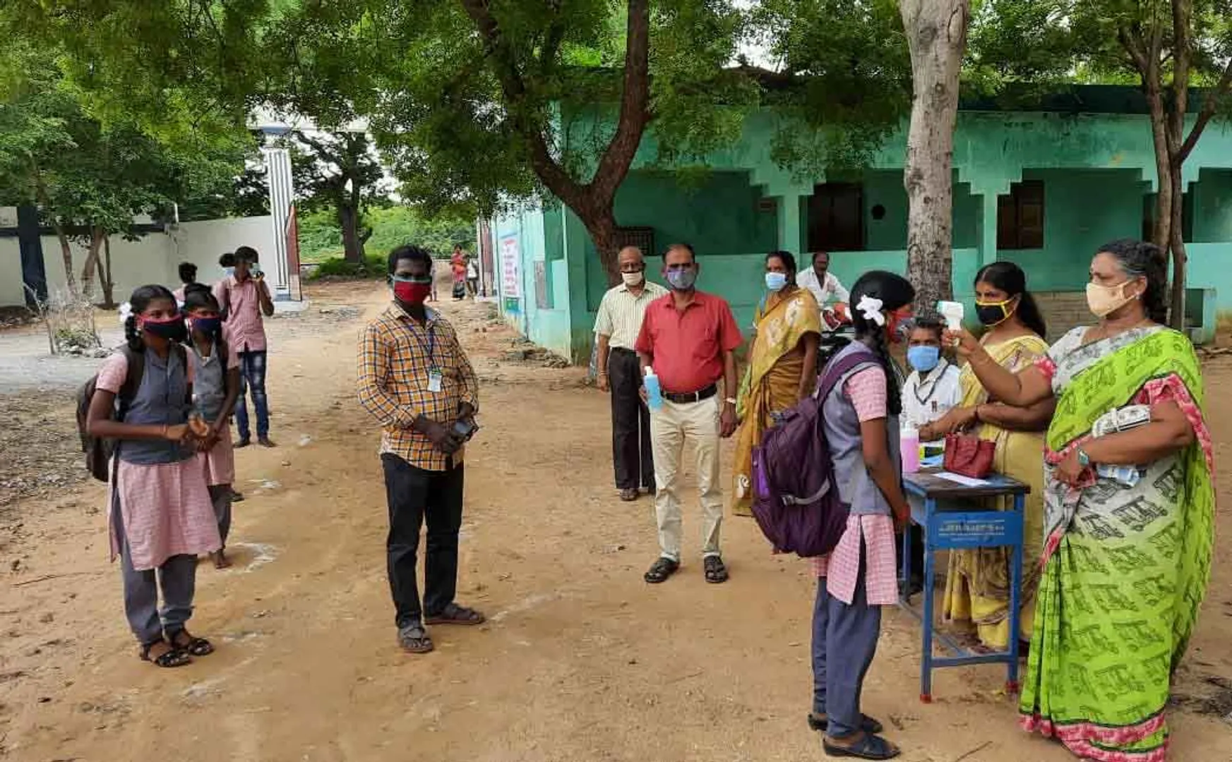 Opening of schools; Regional Education Officer  examine 