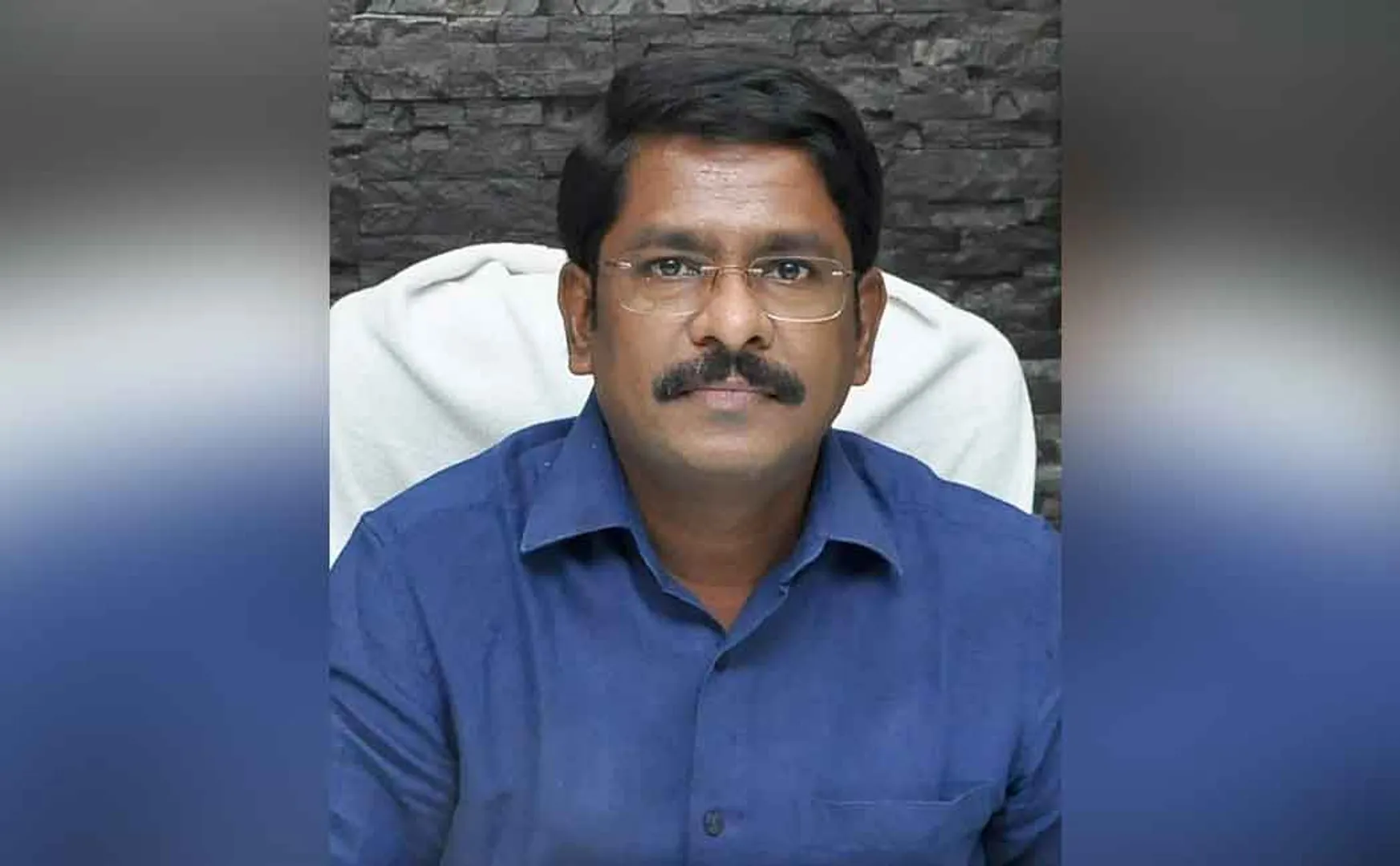 Collector who fulfilled the ten year request in ten minutes