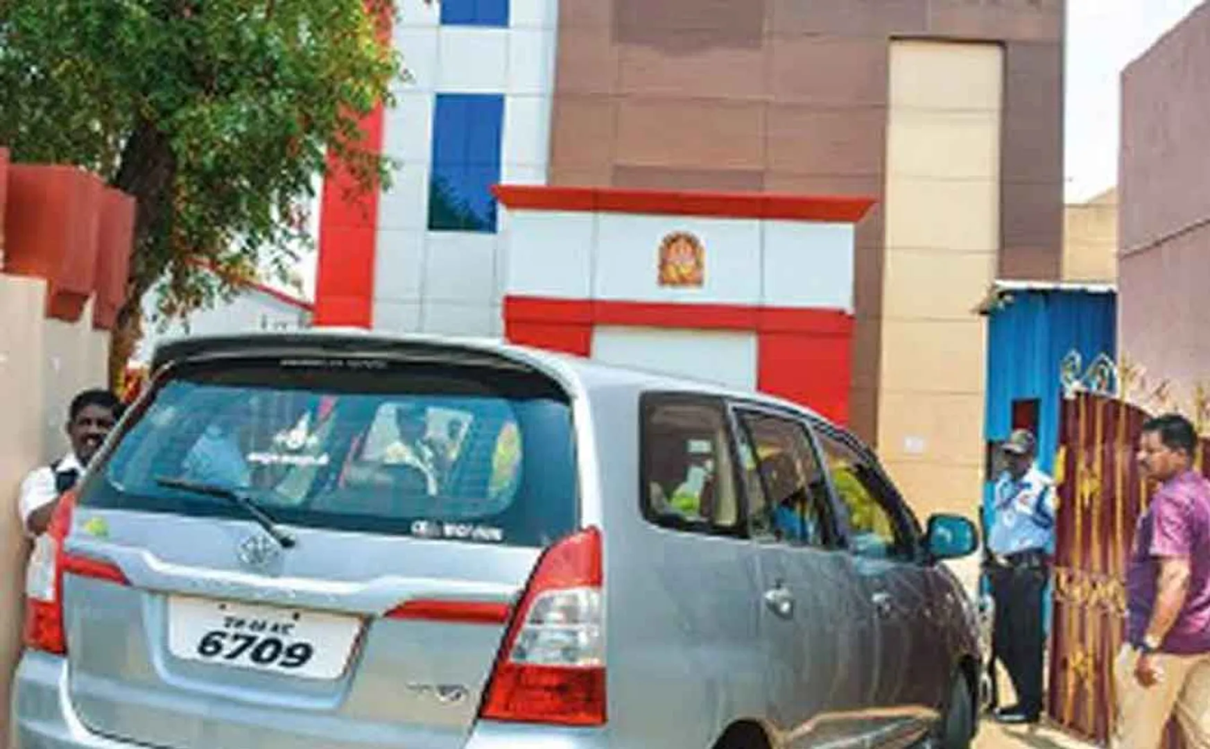 Young man lost his money in chit fund 