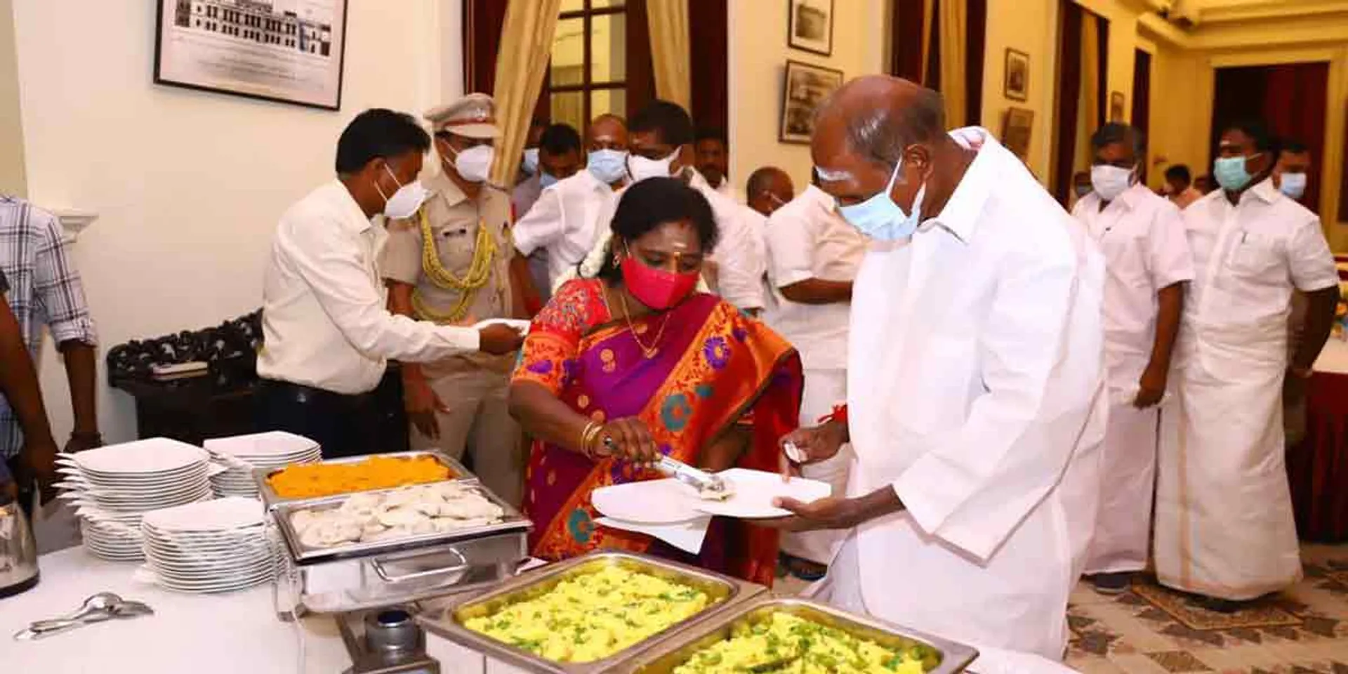 "I will support the implementation of projects for the people" - Tamilisai at the tea party!