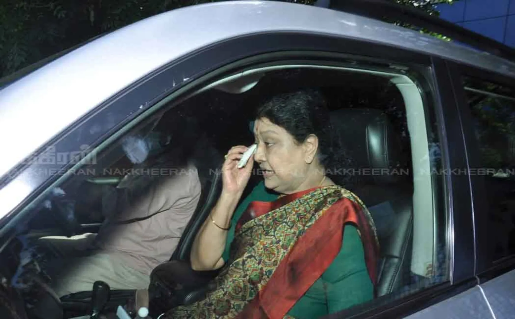 Sasikala who met the Pulamaipithan and inquired about his health