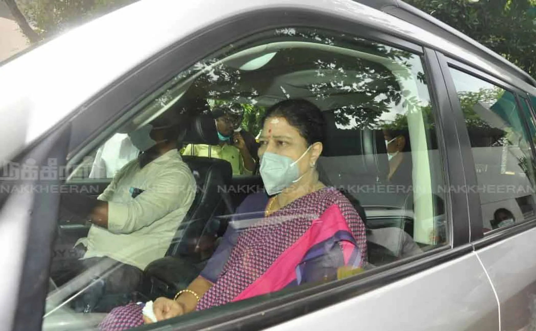 Payyanur bungalow related to Sasikala frozen!