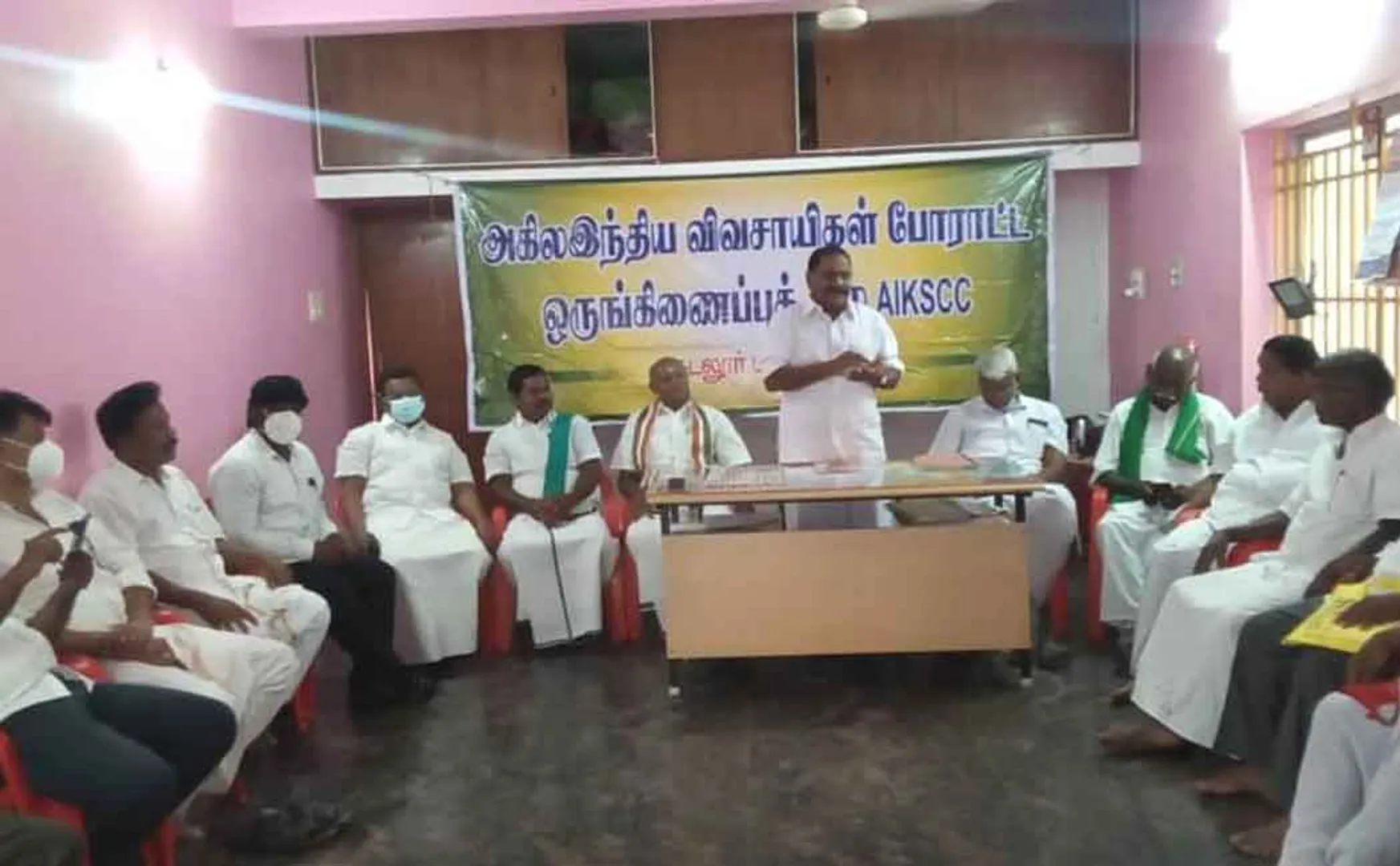 Resolution of the meeting of the farmers' association to successfully do struggle on  the 27th ..!