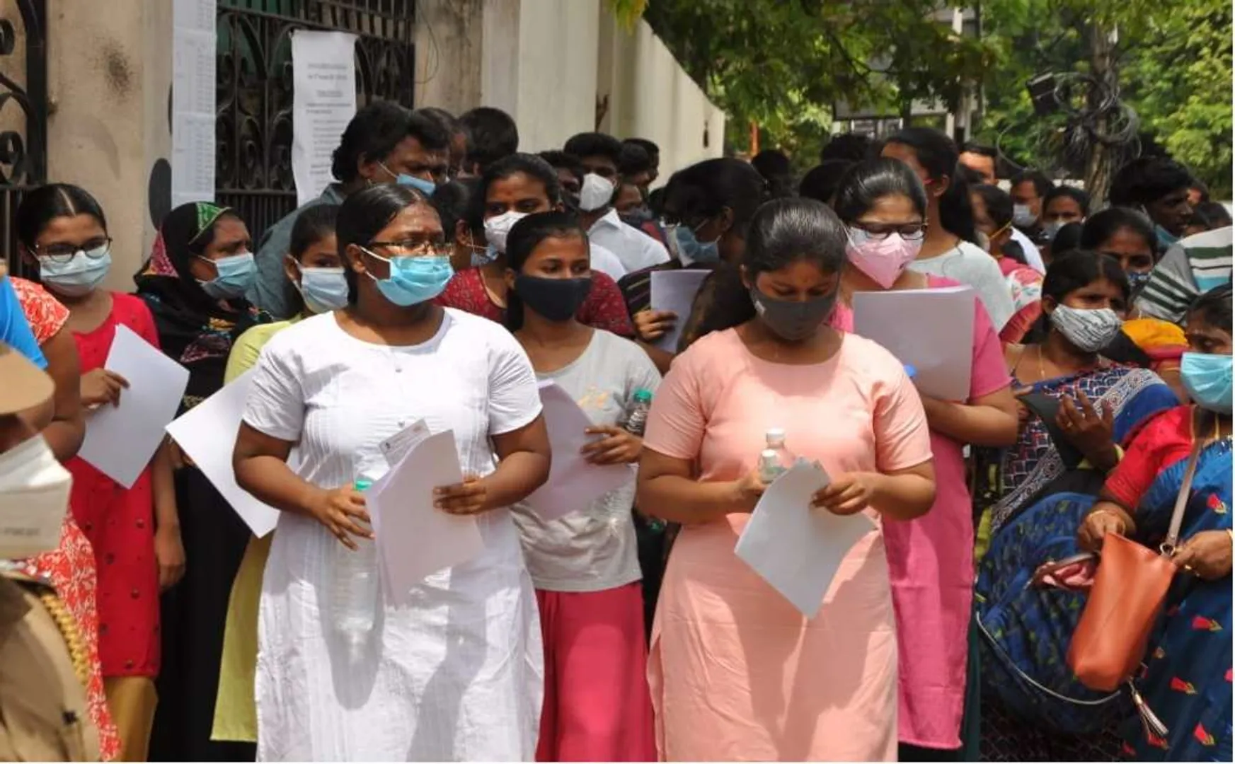 NEET EXAM  STARTED STUDENTS EXAM CENTRES 
