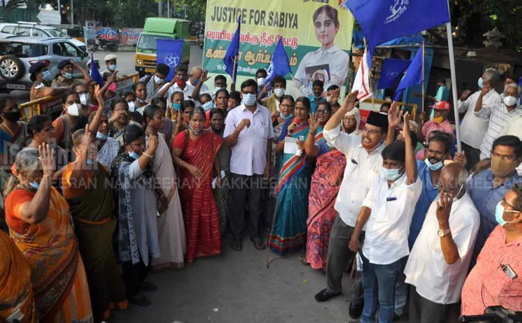 womens association members involved in the struggle