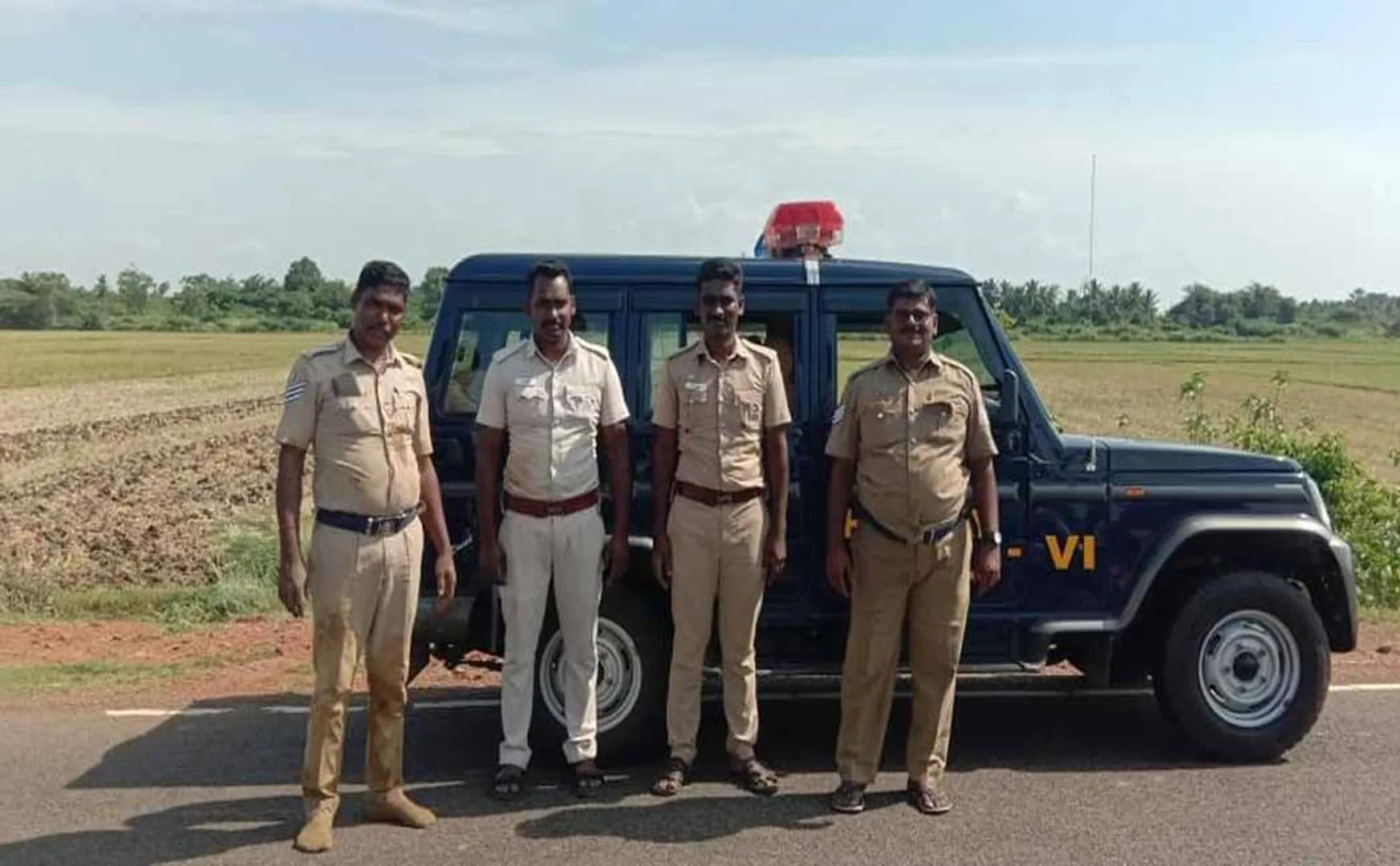 Congratulations to the cops who chased and caught the thieves!