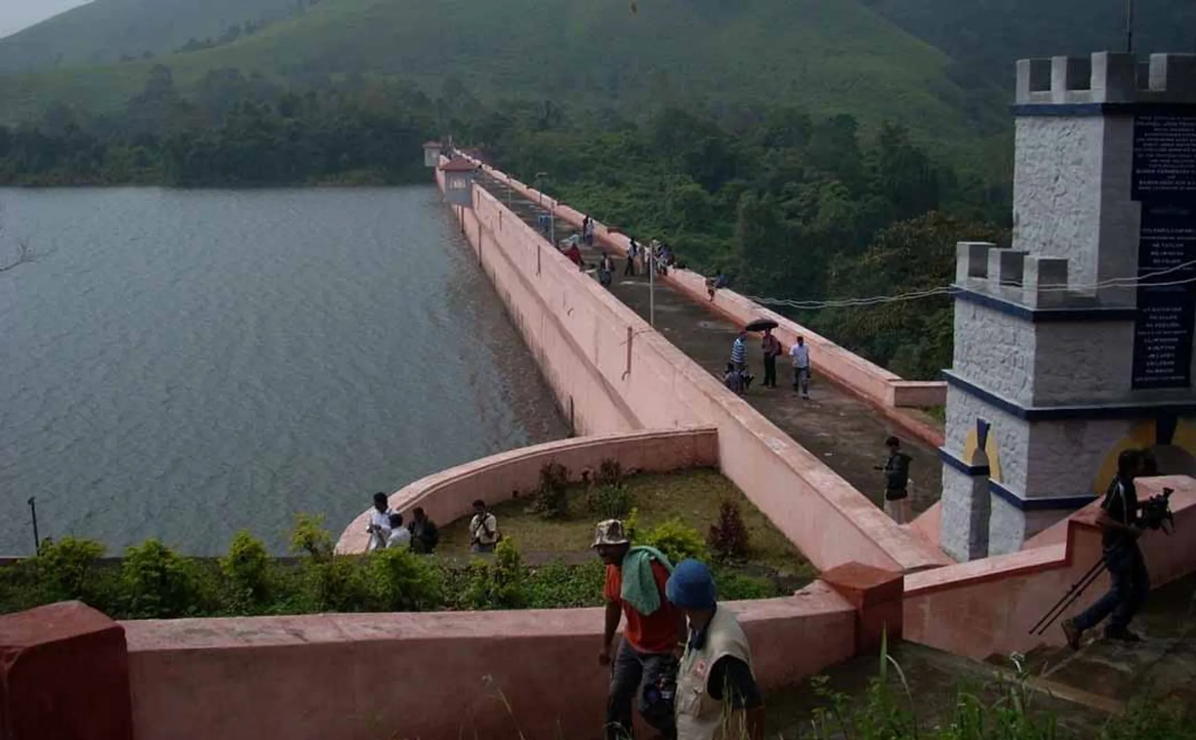 Mullaiperiyaru dam' - Additional police security!