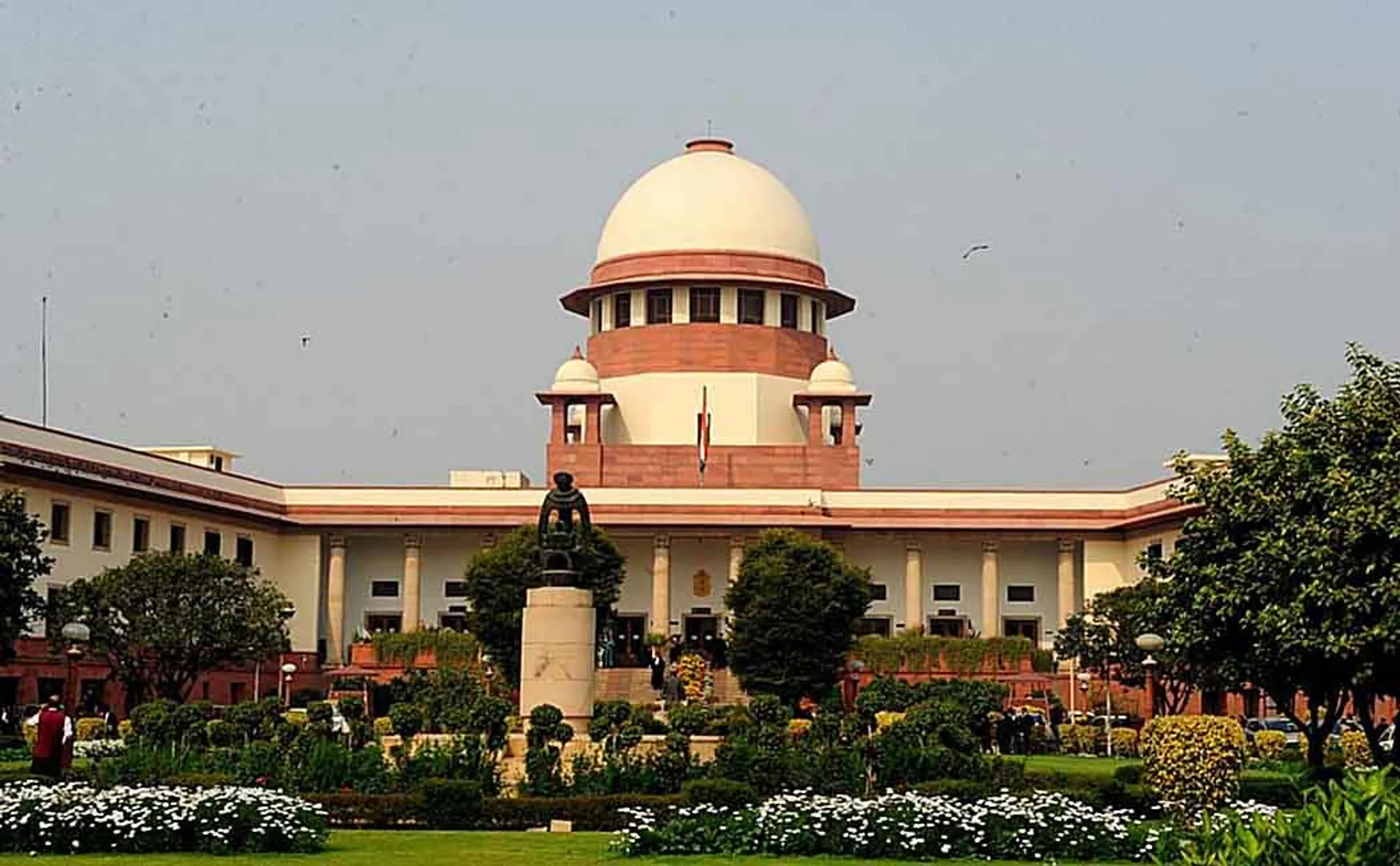 "Do land grabbing courts work?" - Supreme Court ordered to respond!