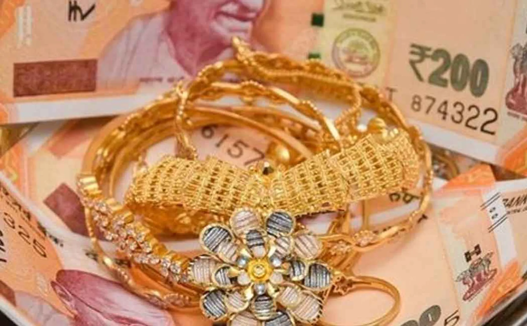 Malpractice in the provision of jewelry; Co-operative union secretary fired