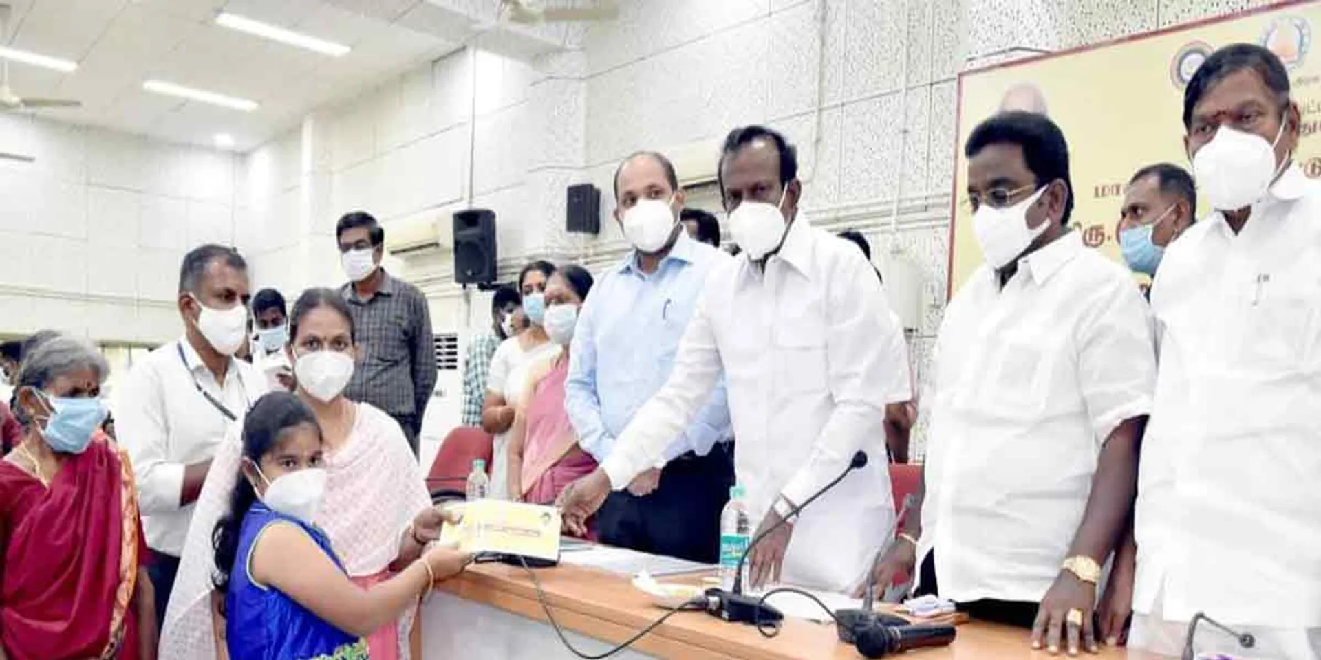 10 lakh for Erode journalist family ...!