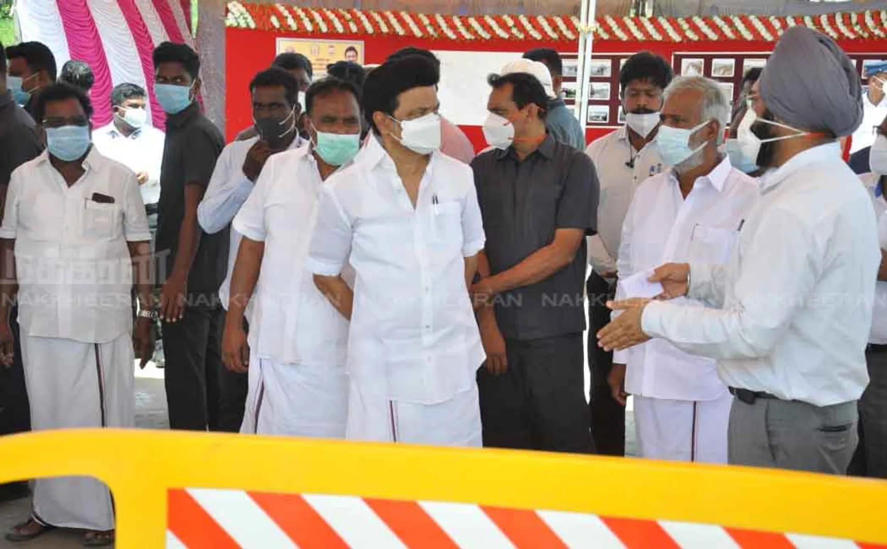Chief Minister inspects drainage canal works