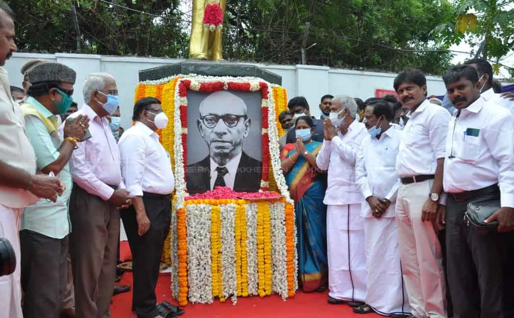 Former Mayor Shivraj's birthday .. Ministers pay floral tributes 