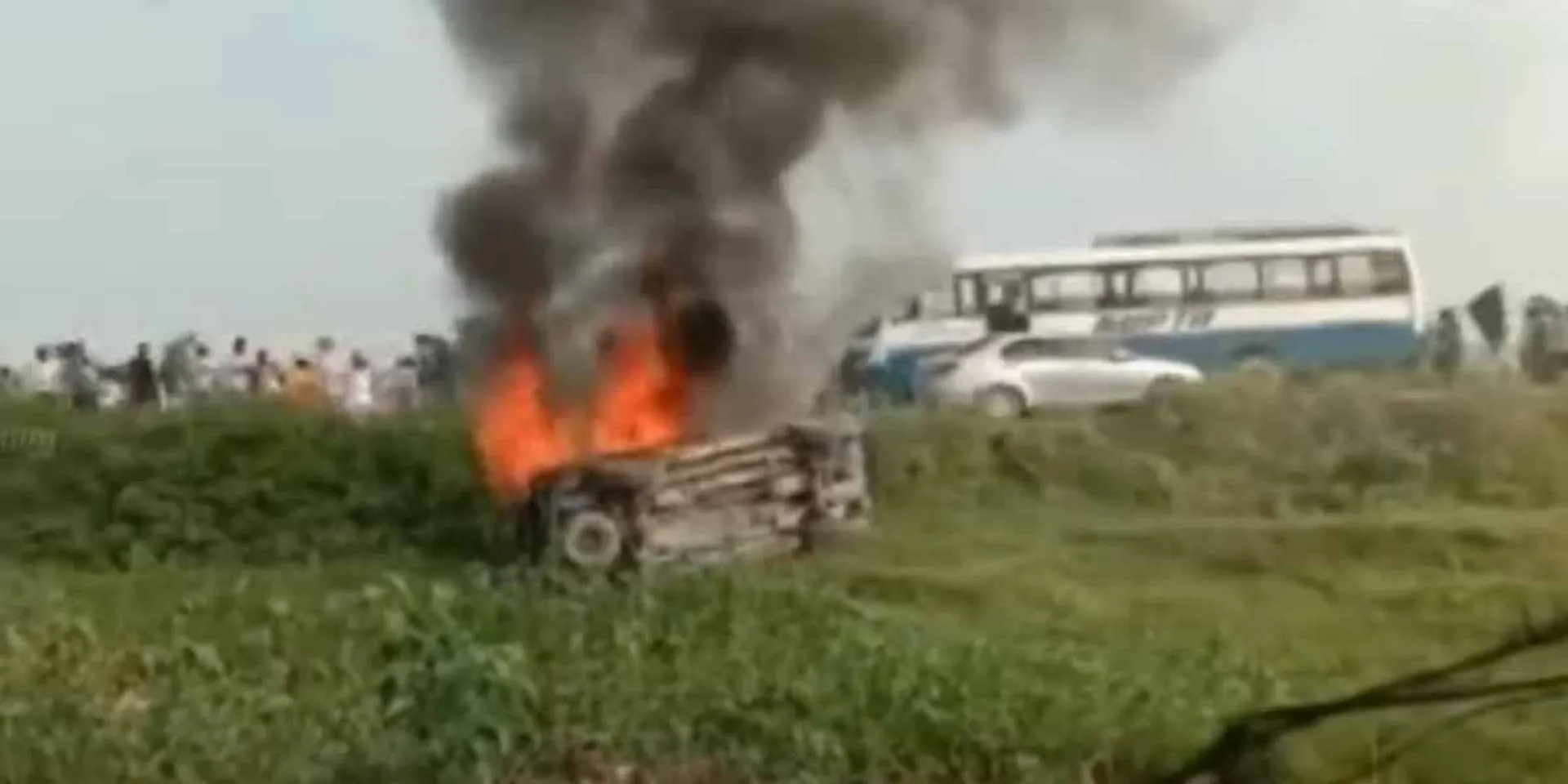Minister's son's car collides, concentrate due to tension!