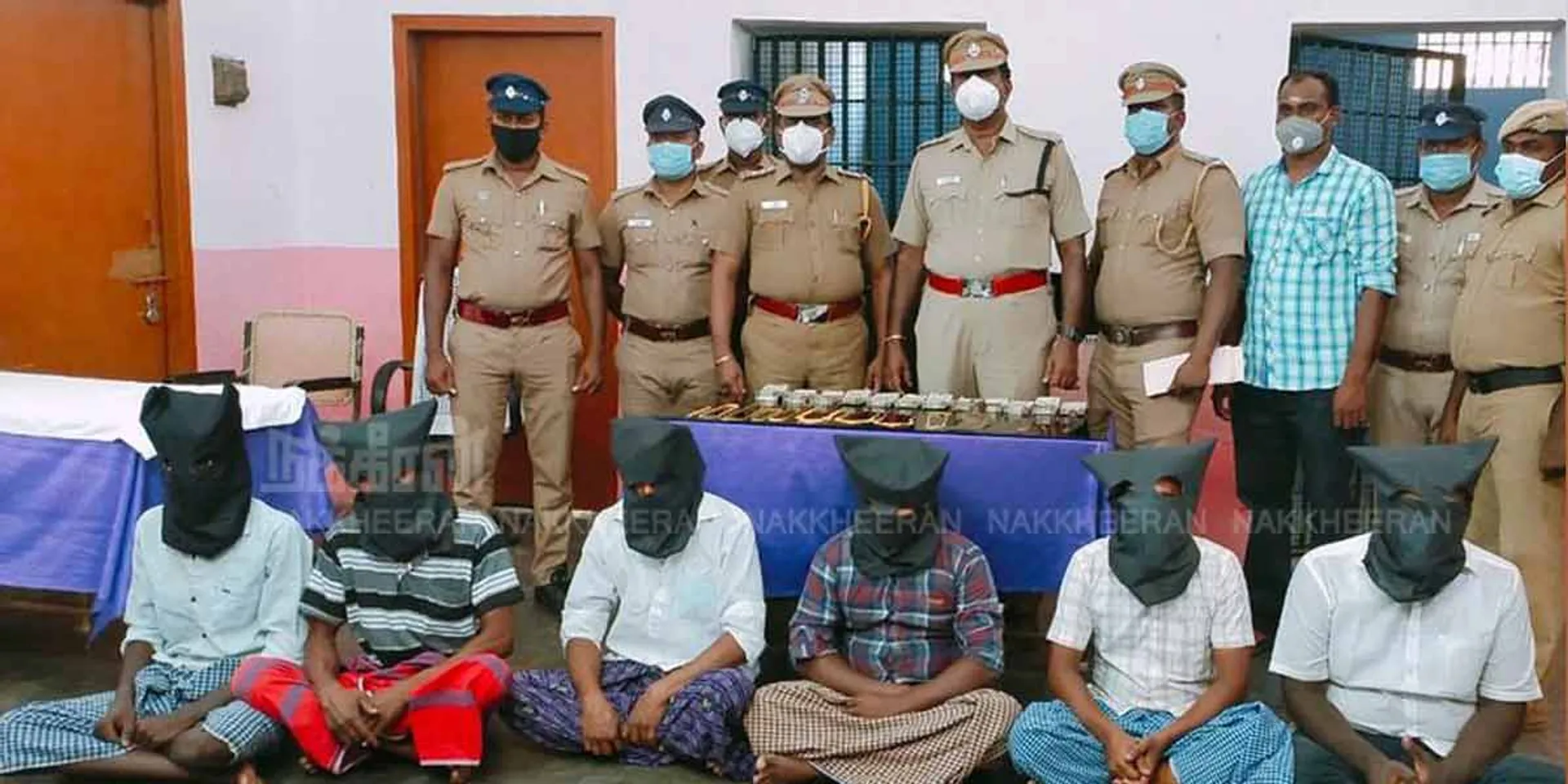 12 lakh rupees, 40 pound jewelery recovered!