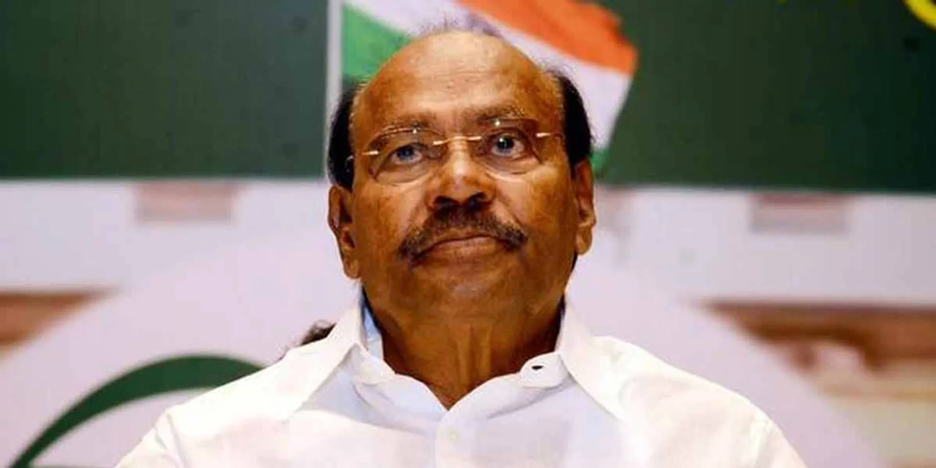 The power to decide the prohibition of alcohol should be given to the village council! -pmk Ramadas request!