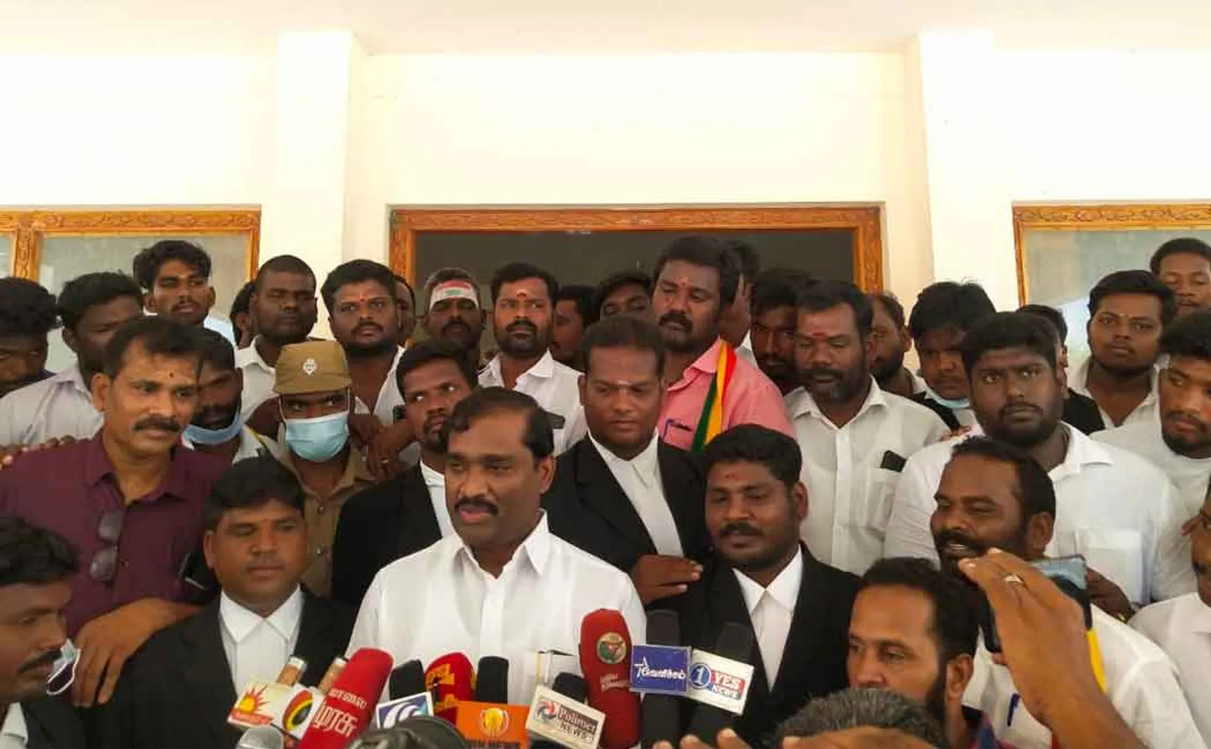 "I will be released with the help of lawyers ..." - Velmurugan MLA