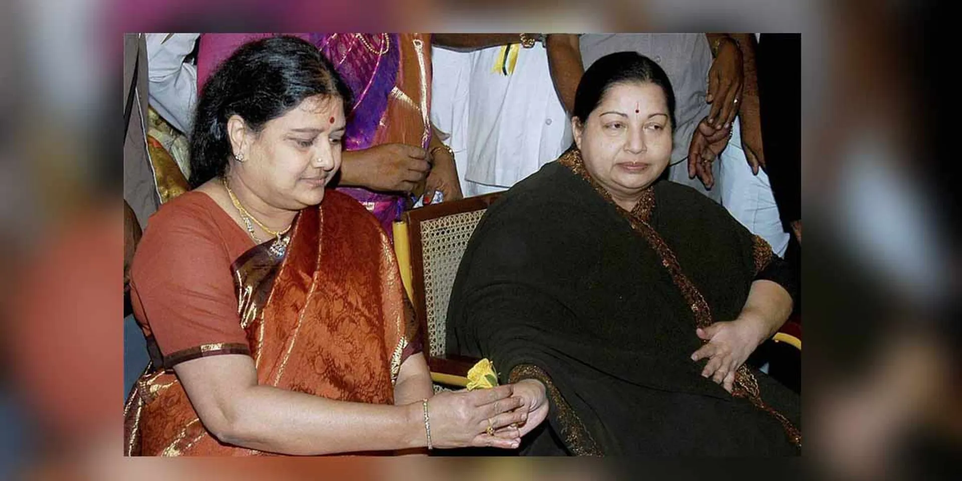 J and Sasikala's bank accounts frozen!