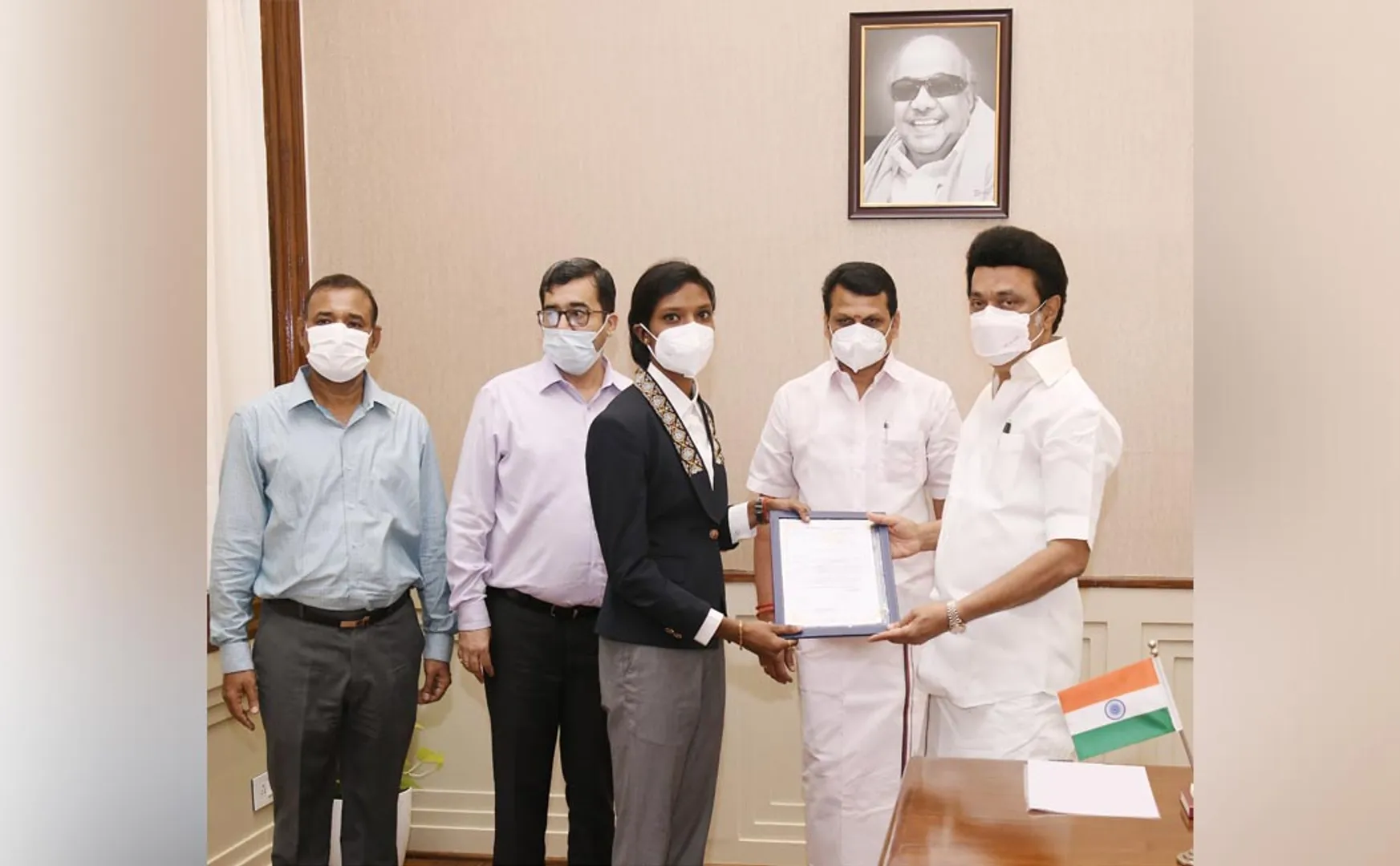  For athletes participating in the Olympics  Chief Minister who issued the order for public service