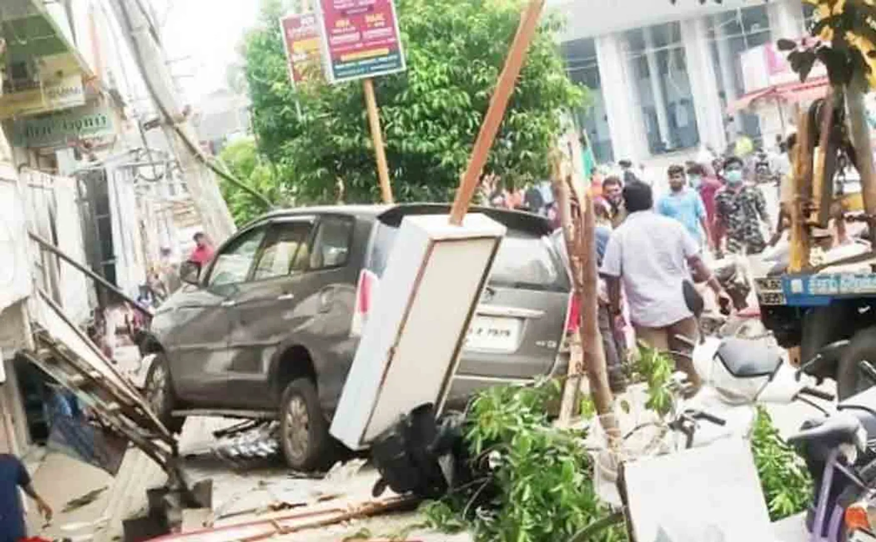 Accident near trichy chathiram bus stand 