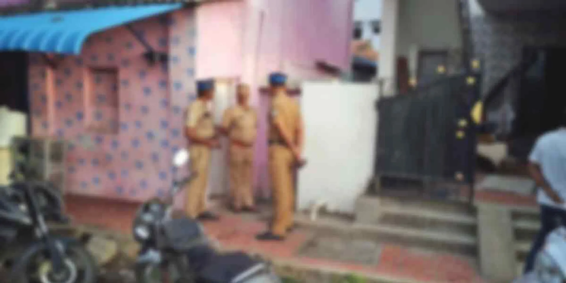 Vijayabaskar's father-in-law's house raided ...  